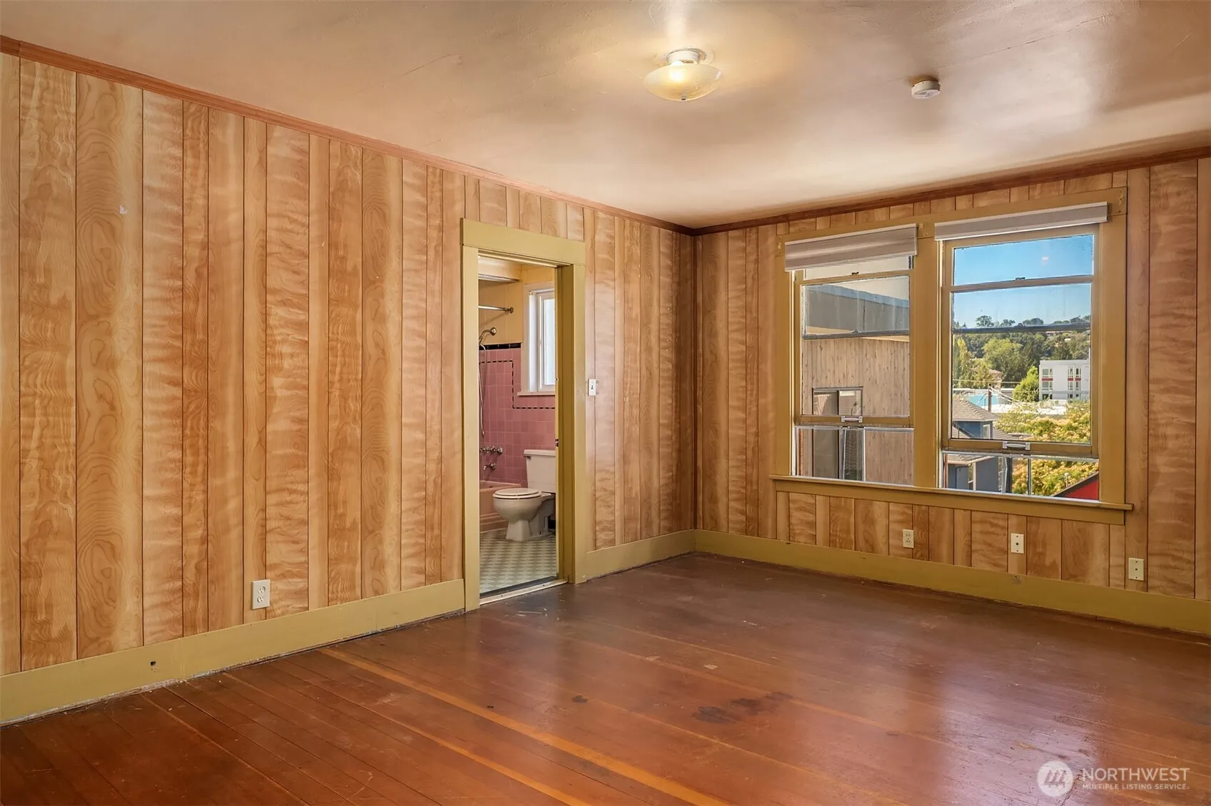 Property photo for 3917 S Hudson Street, Seattle photo 5