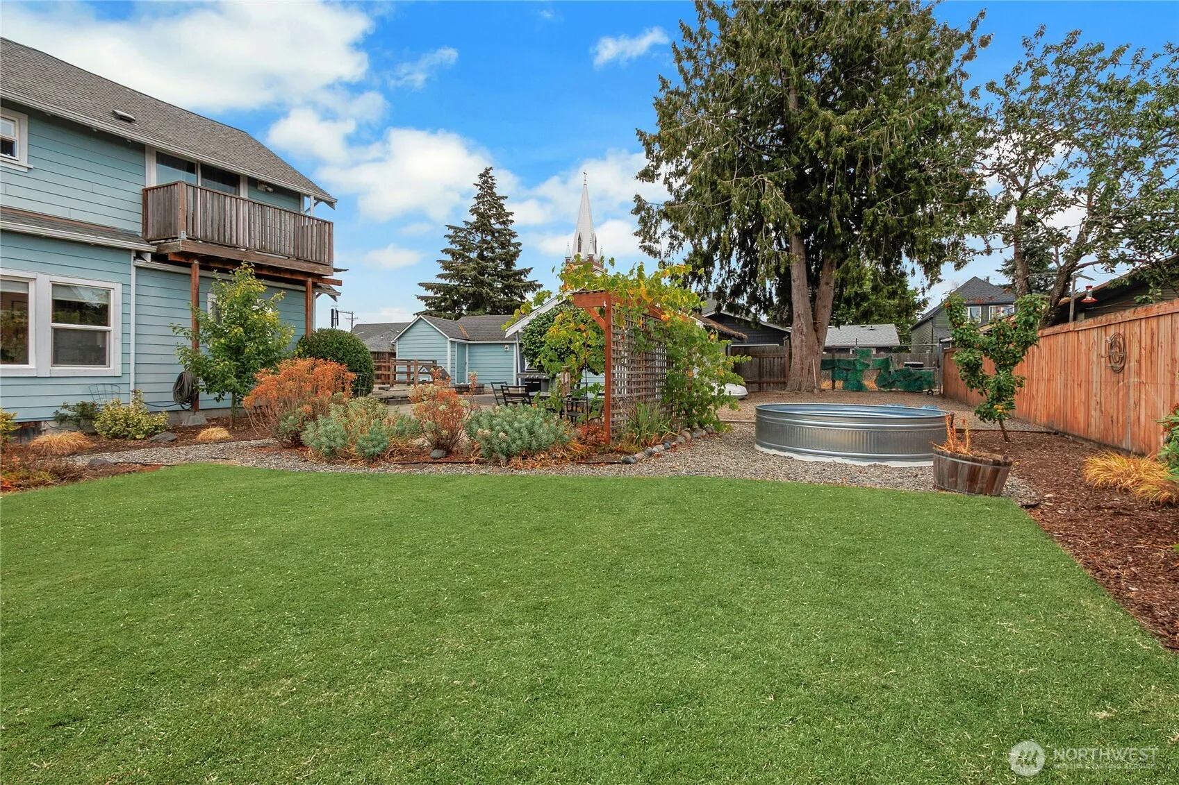 Property photo for 5809 S Puget Sound Avenue, Tacoma photo 4