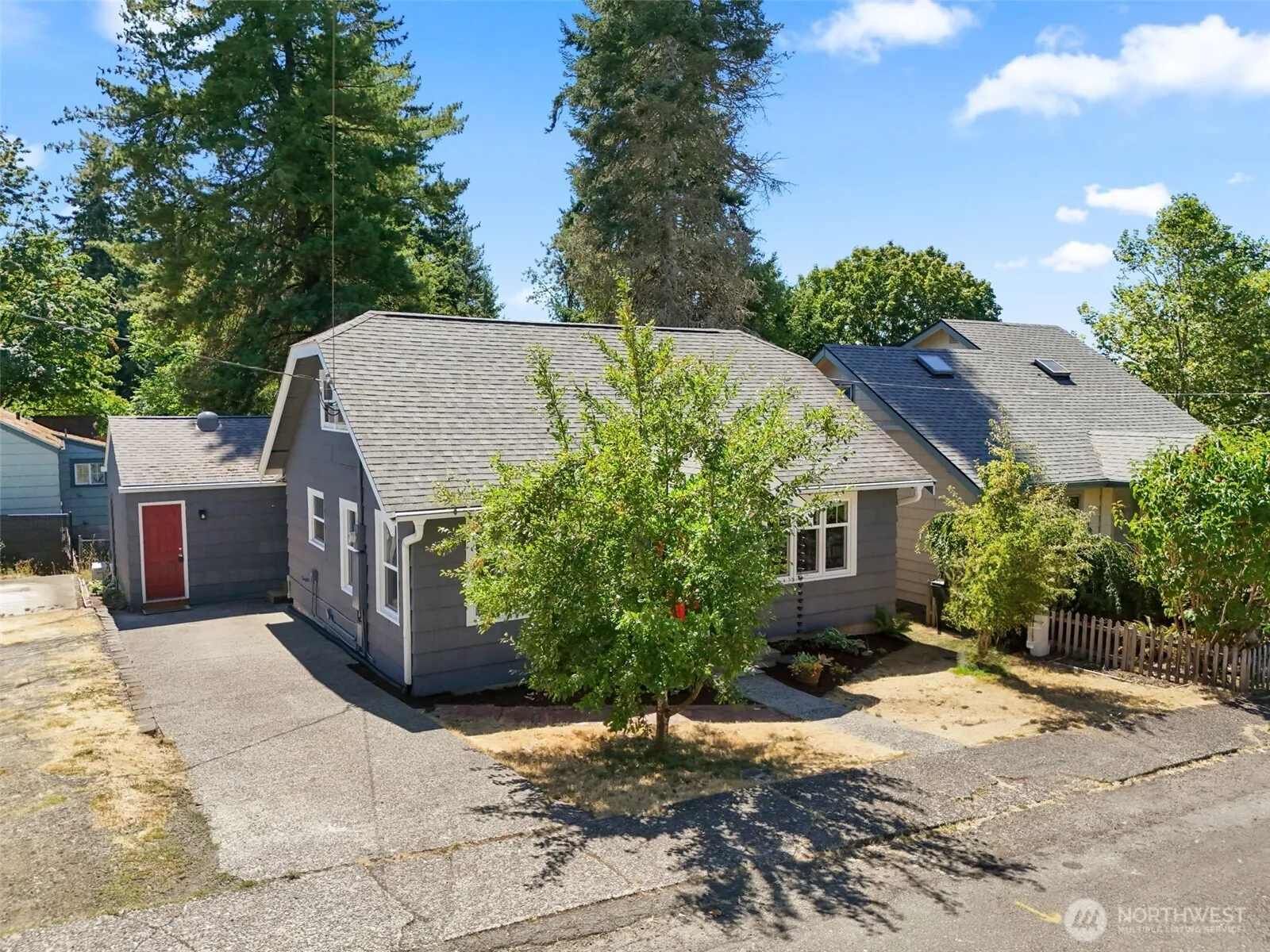 Property photo for 1219 Glass Avenue Ne, Olympia photo 3