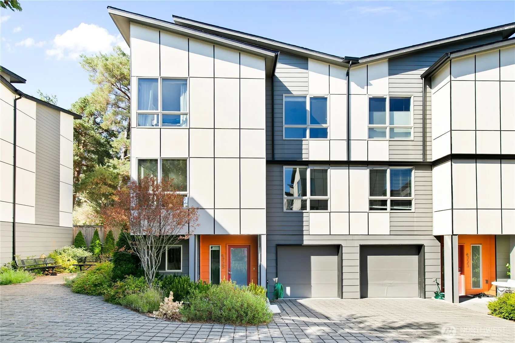 Property photo for 4725 35th Avenue S, Seattle