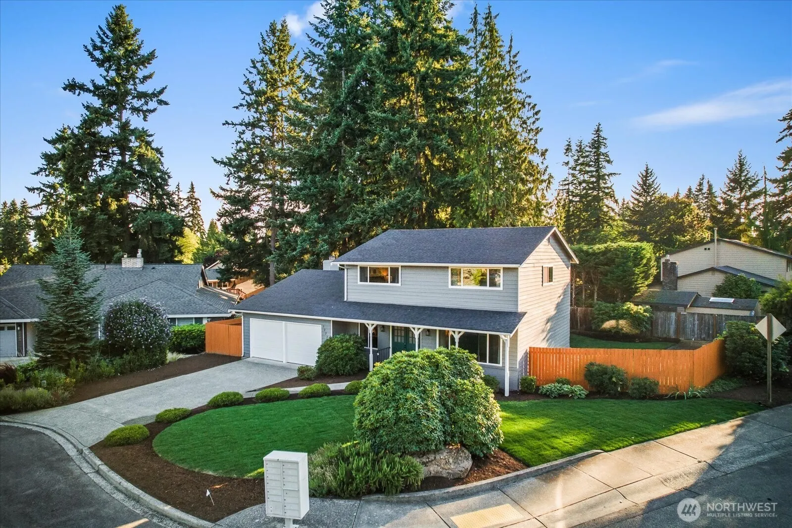 Property photo for 12221 Ne 140th Street, Kirkland