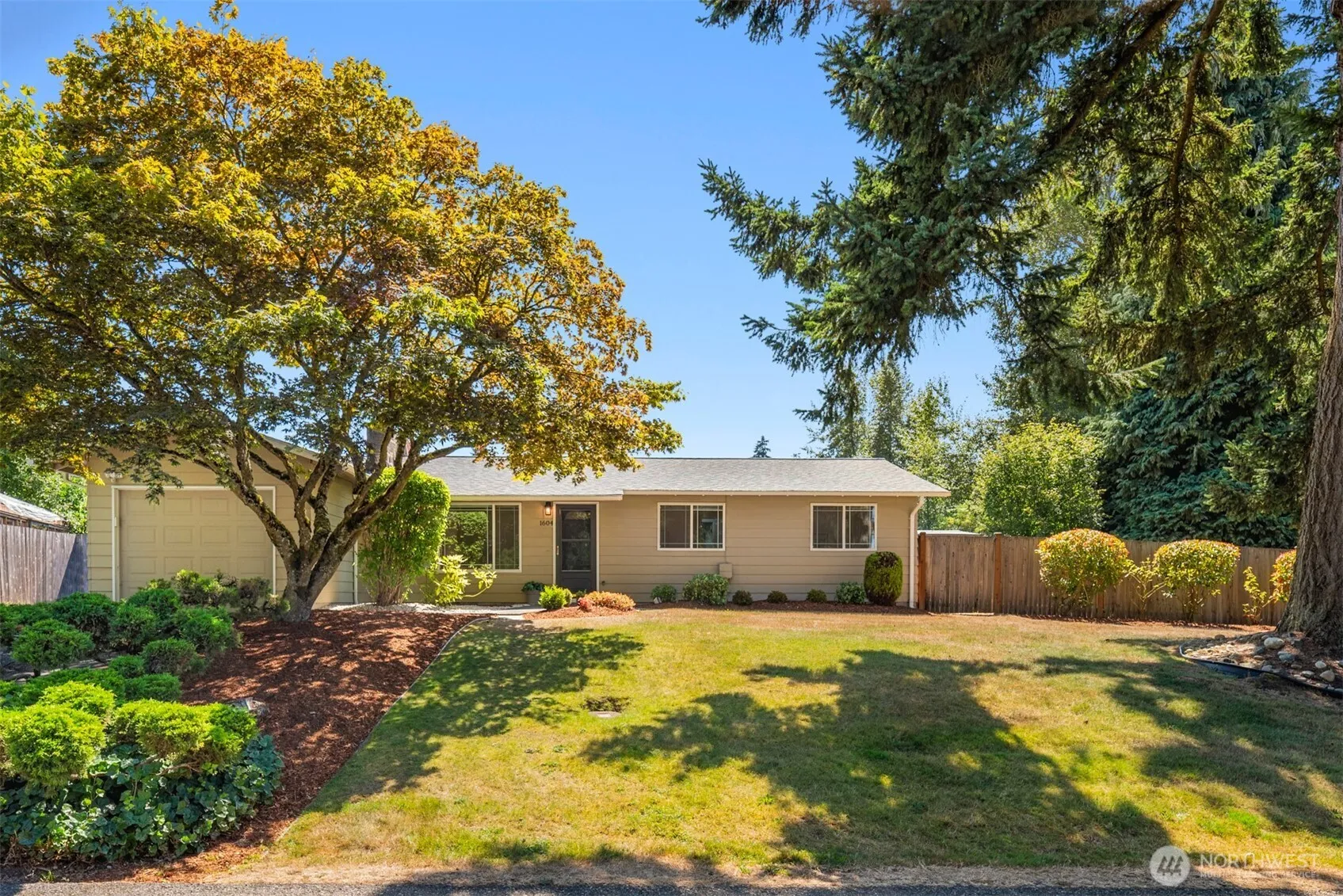 Property photo for 1604 153rd Street Sw, Lynnwood photo 2