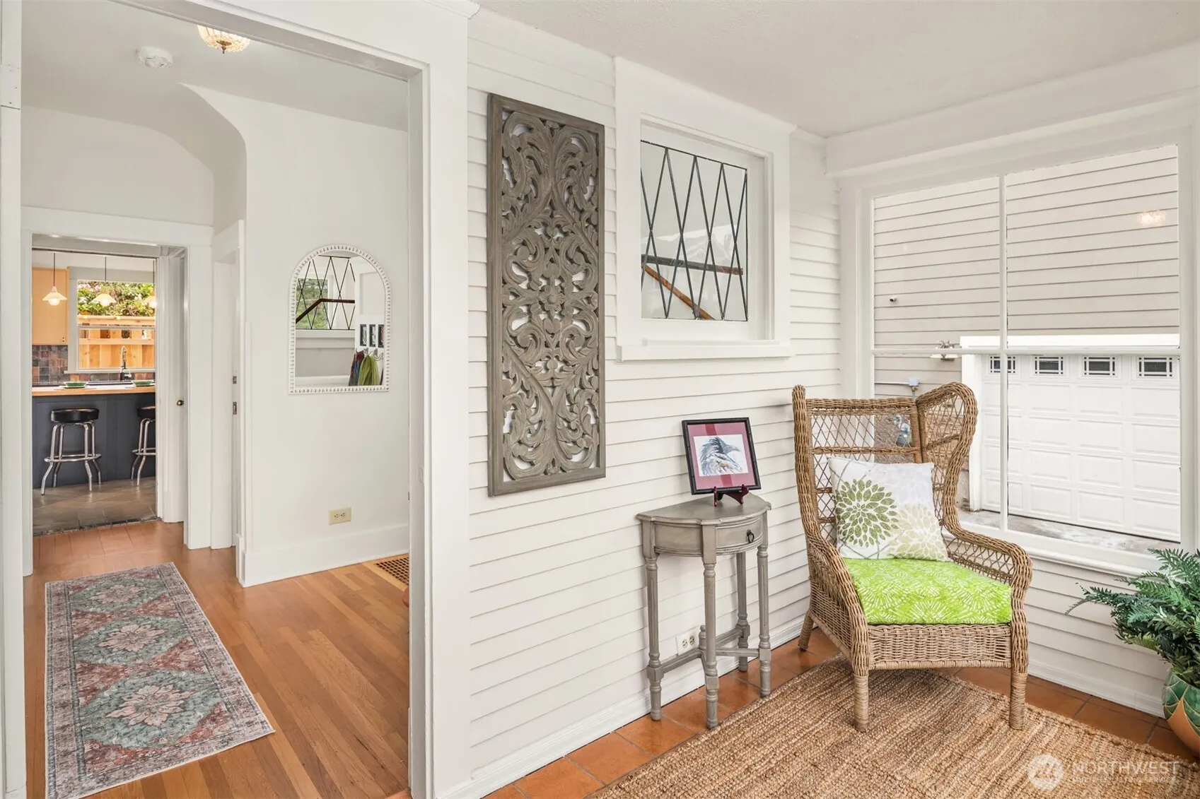 Property photo for 311 W Smith Street, Seattle photo 4