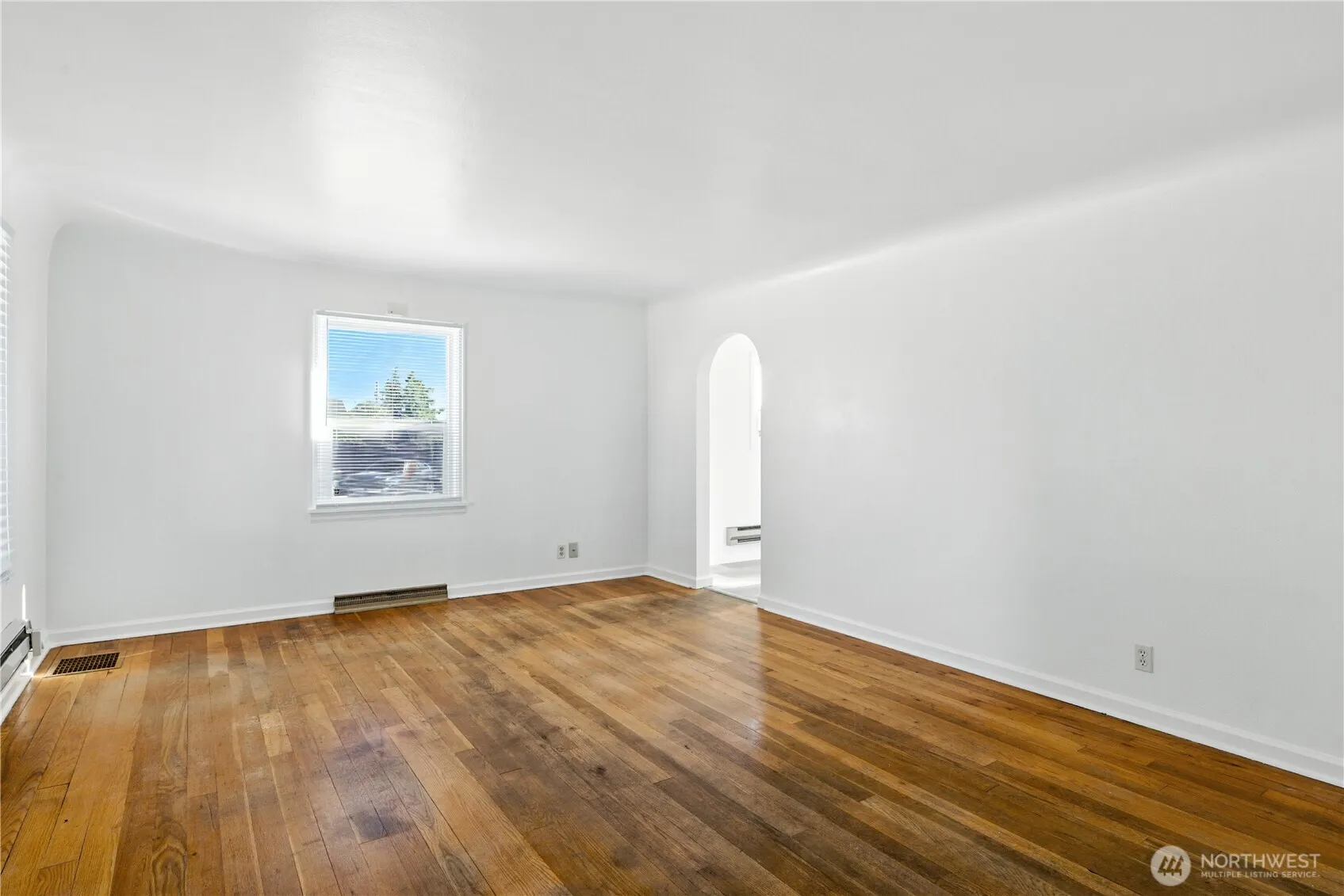 Property photo for 6646 S Clement Avenue, Tacoma photo 3