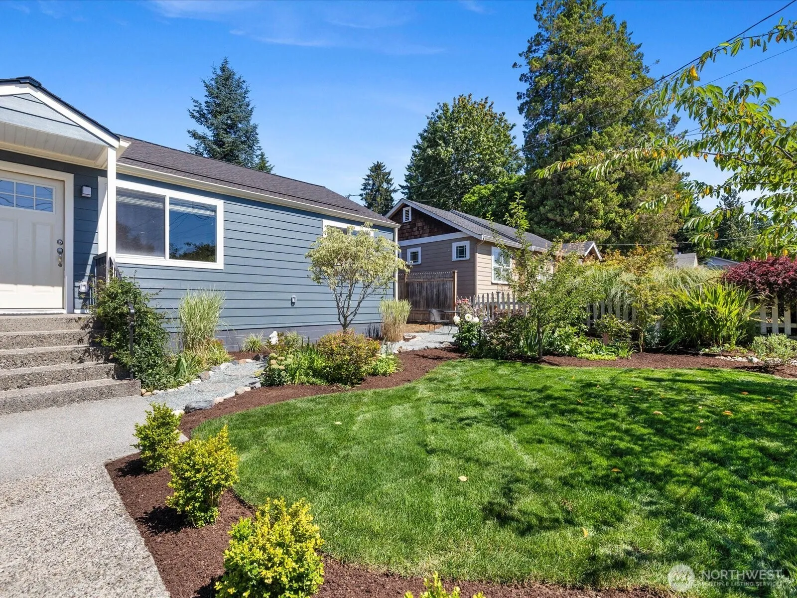 Property photo for 10126 Ne 186th Street, Bothell photo 5