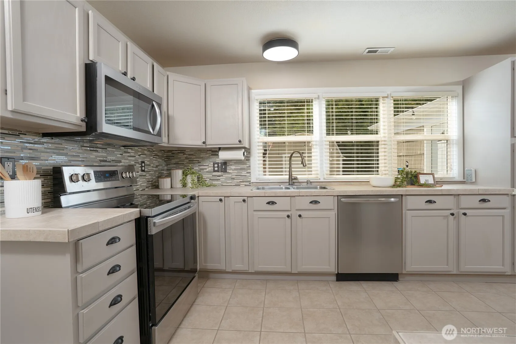 Property photo for 1206 Moorlands Drive, Tacoma photo 5