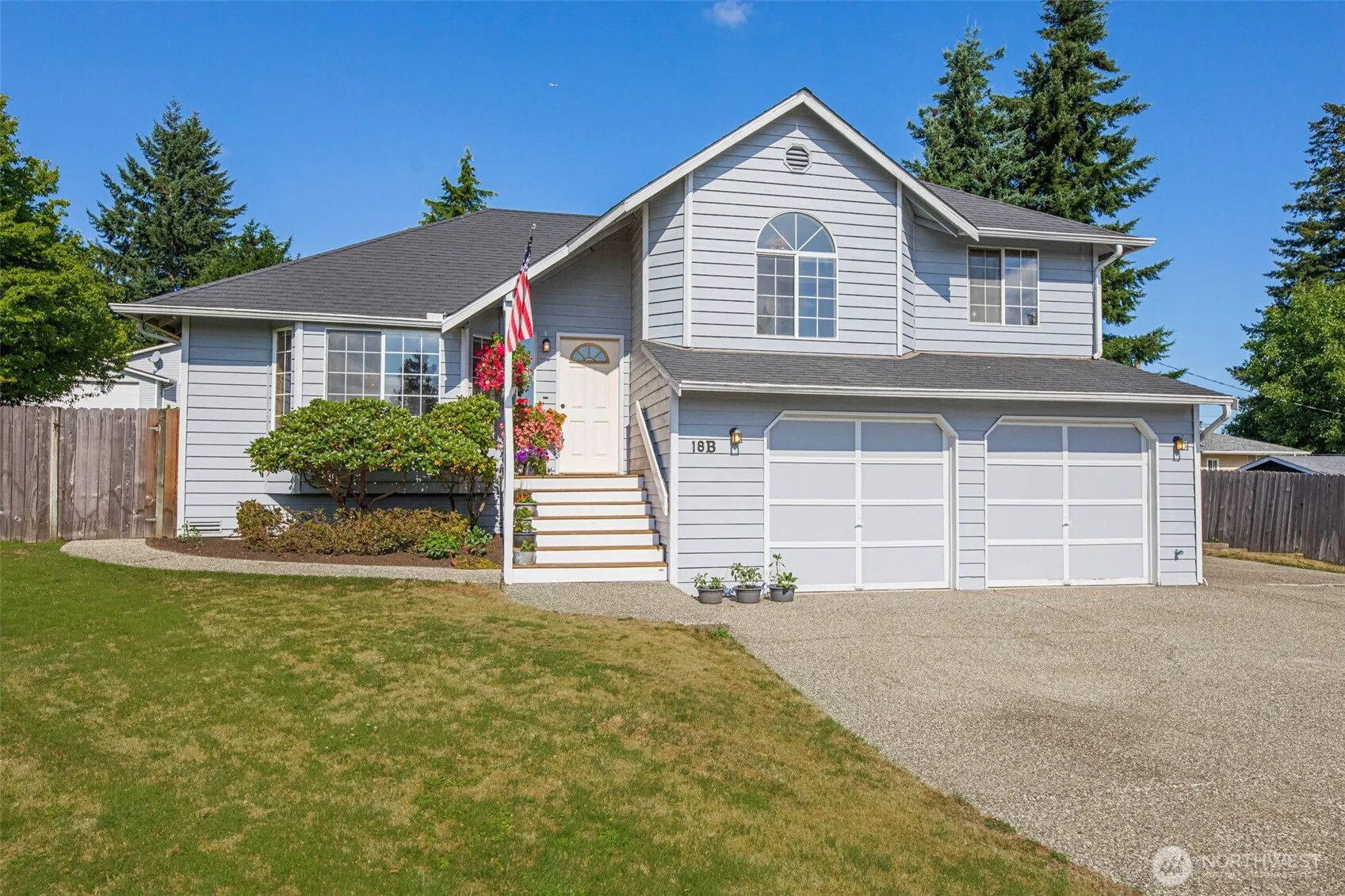 Property photo for 18 B E Intercity Avenue, Everett