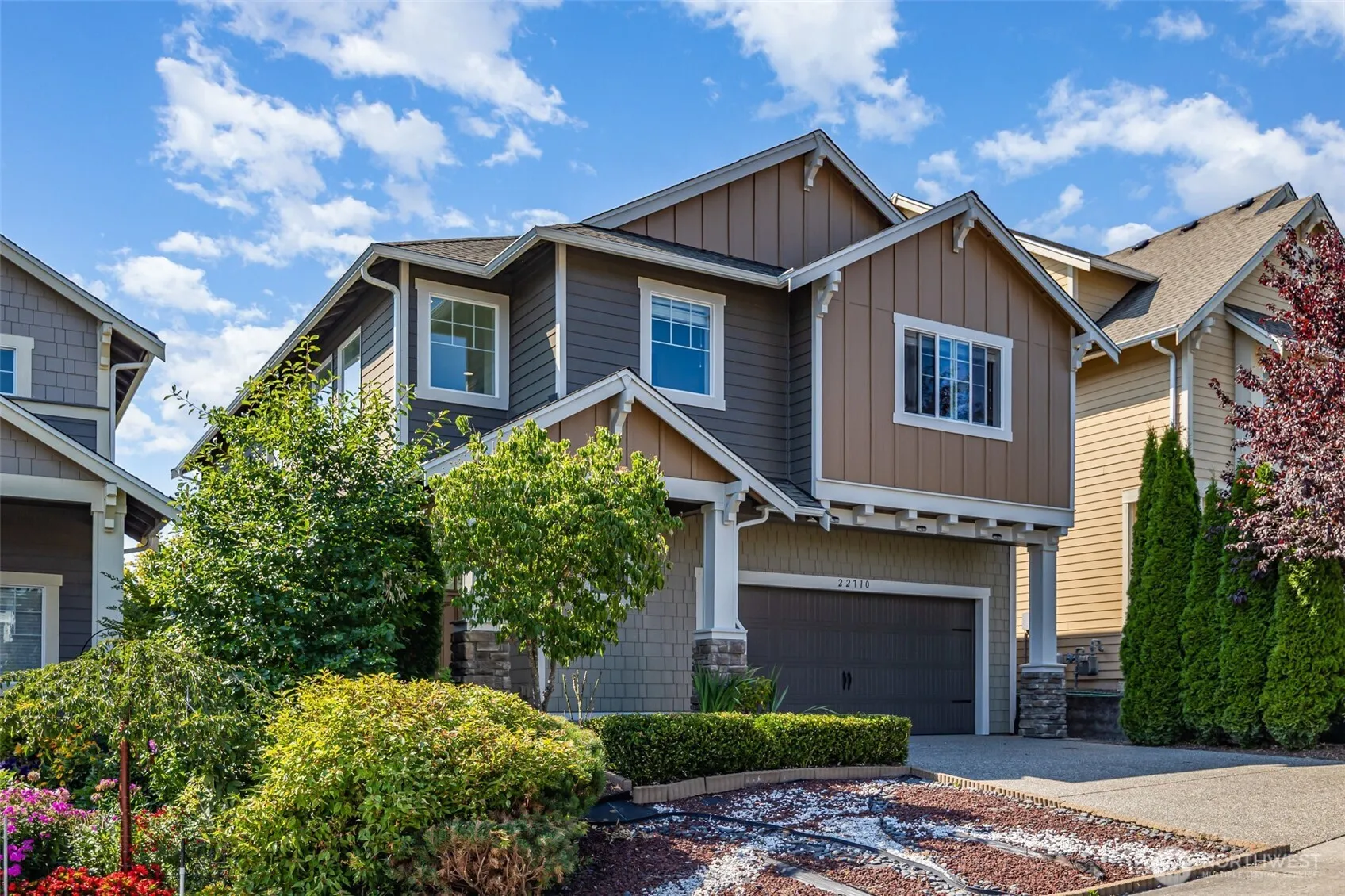 Property photo for 22710 36th Drive Se, Bothell photo 2