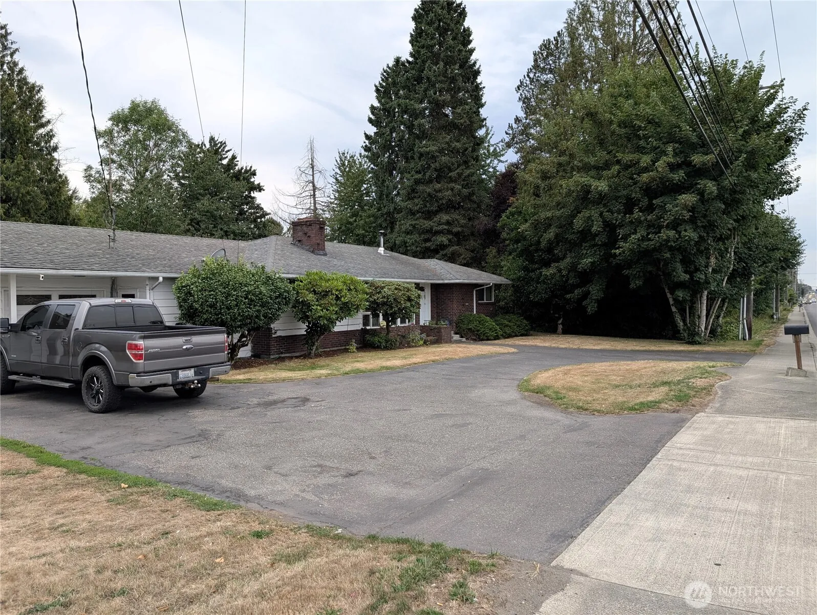 Property photo for 3308 112th Street E, Tacoma photo 2