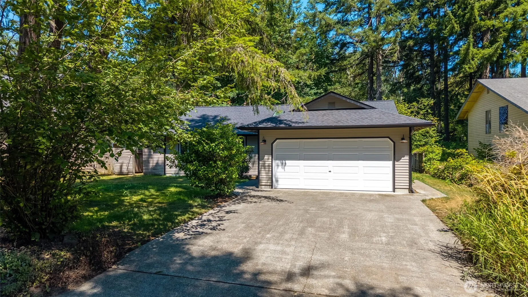 Property photo for 2506 19th Way Nw, Olympia
