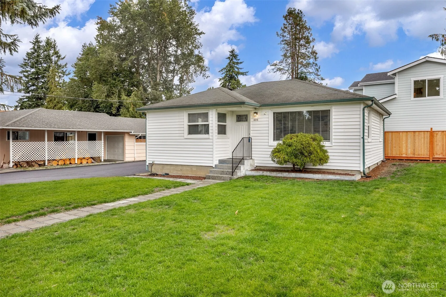 Property photo for 6315 W Beech Street, Everett photo 2