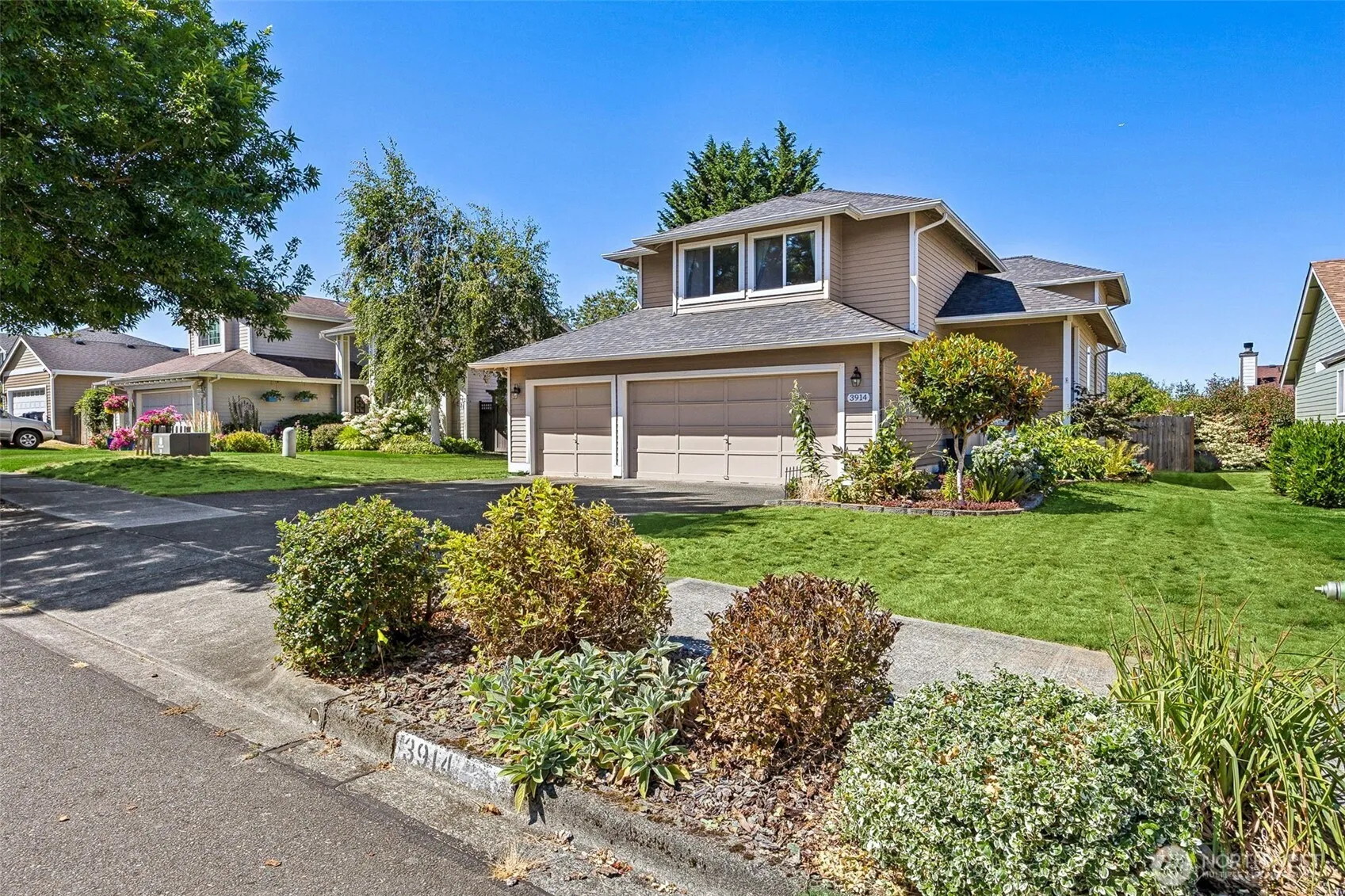 Property photo for 3914 47th Avenue Ne, Tacoma