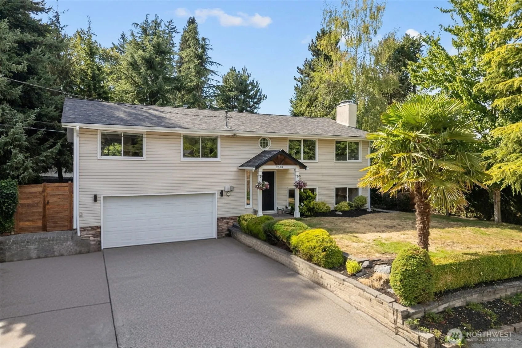 2513 Vashon Court Ne, Renton, Washington 98059