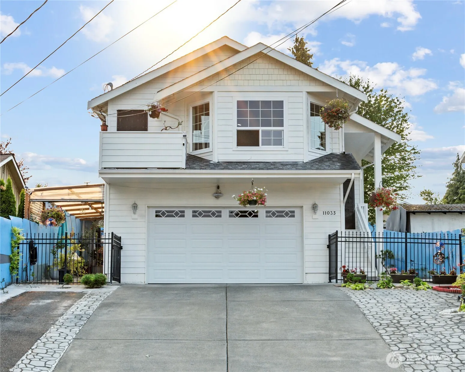 Property photo for 11033 18th Avenue Sw, Seattle