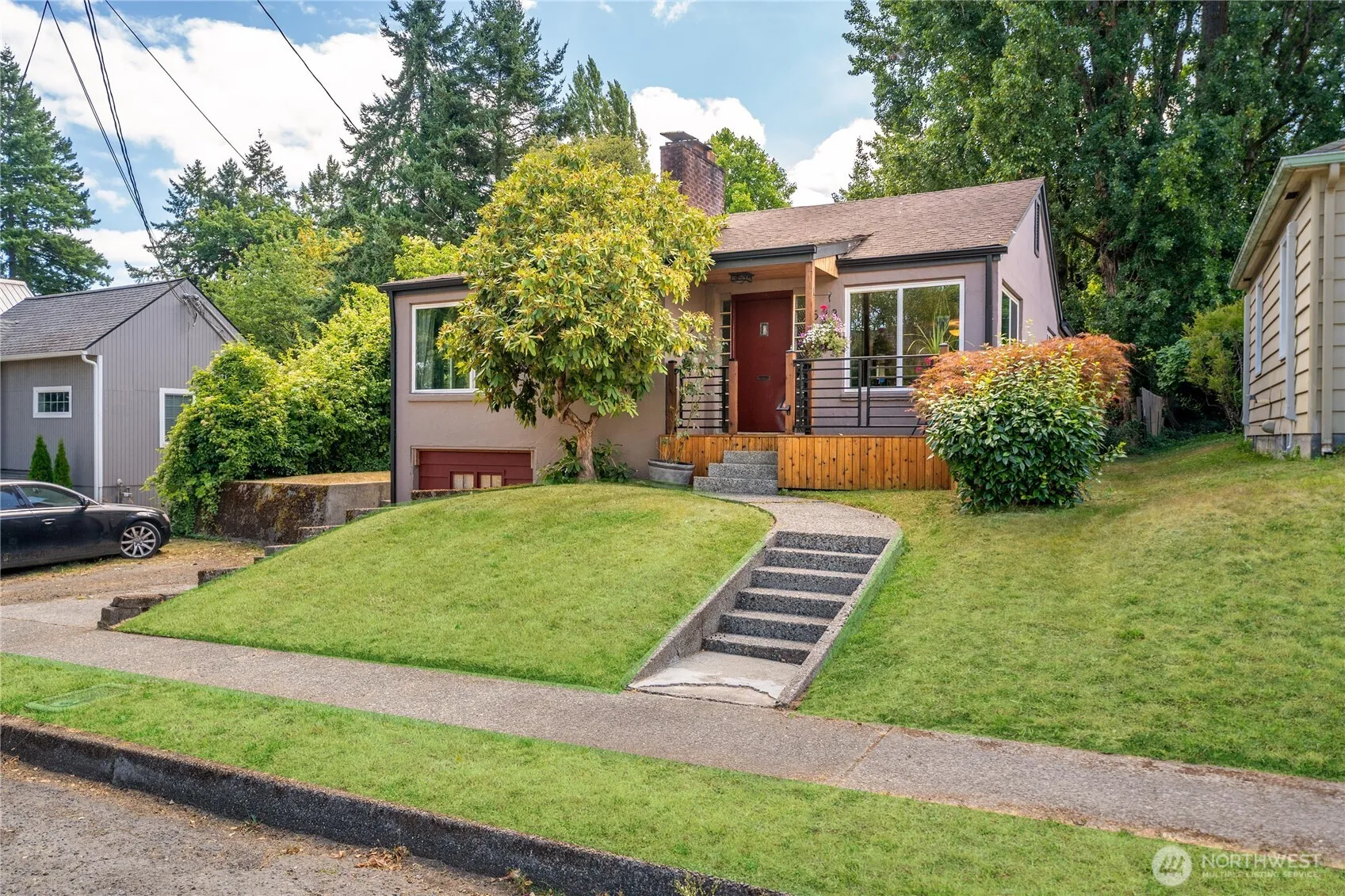 Property photo for 523 17th Avenue Se, Olympia photo 3