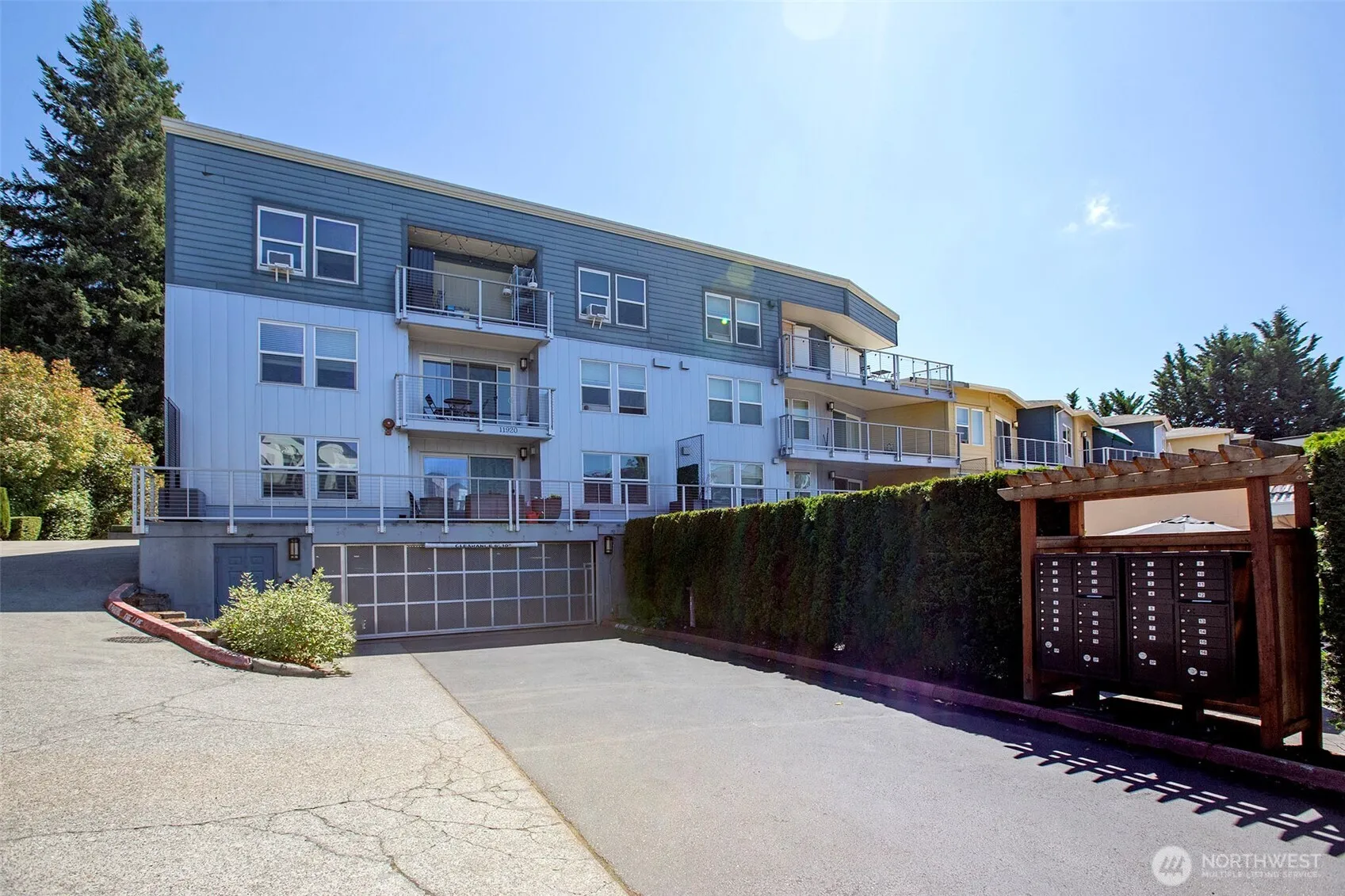11920 98th Avenue Ne #205, Kirkland