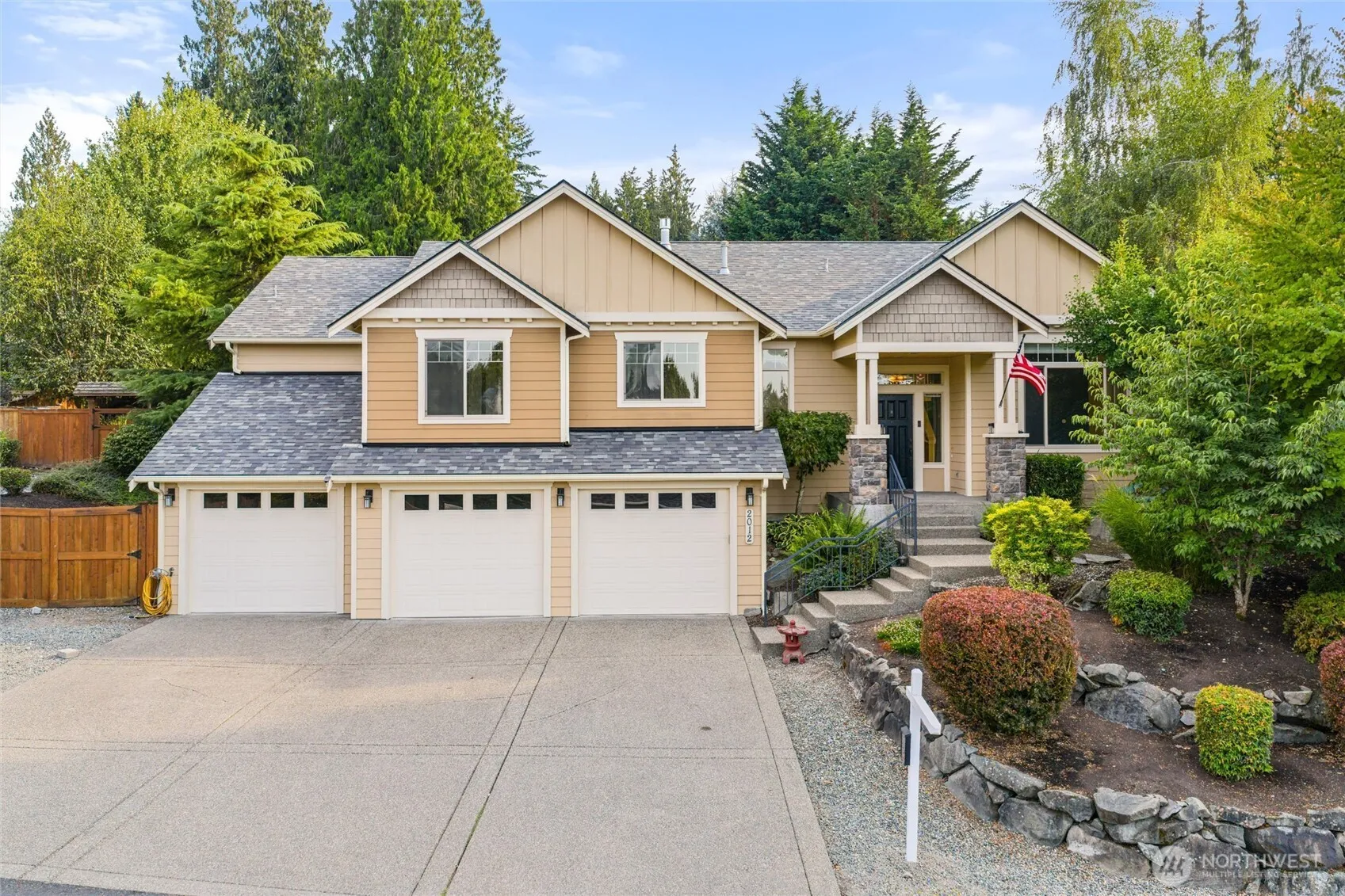 Property photo for 2012 24th Ave Ct Sw, Puyallup photo 5