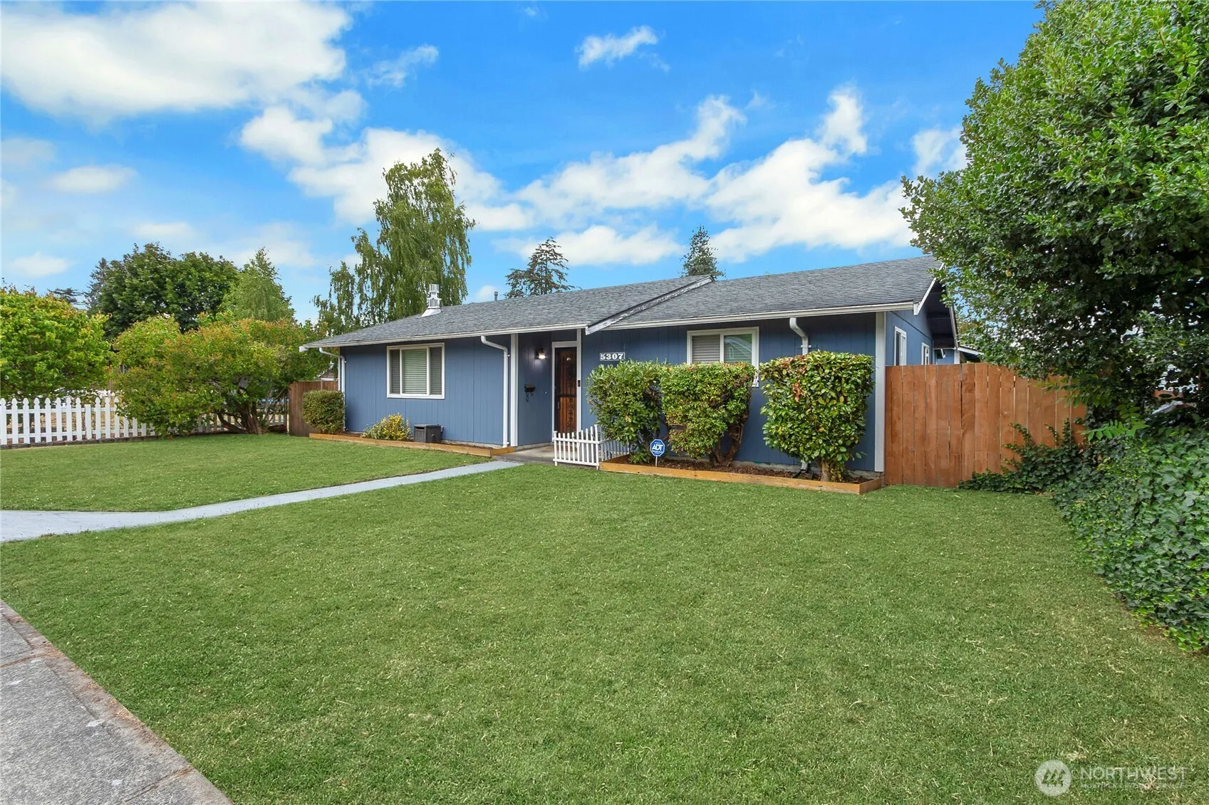 Property photo for 5307 S Park Avenue, Tacoma photo 2