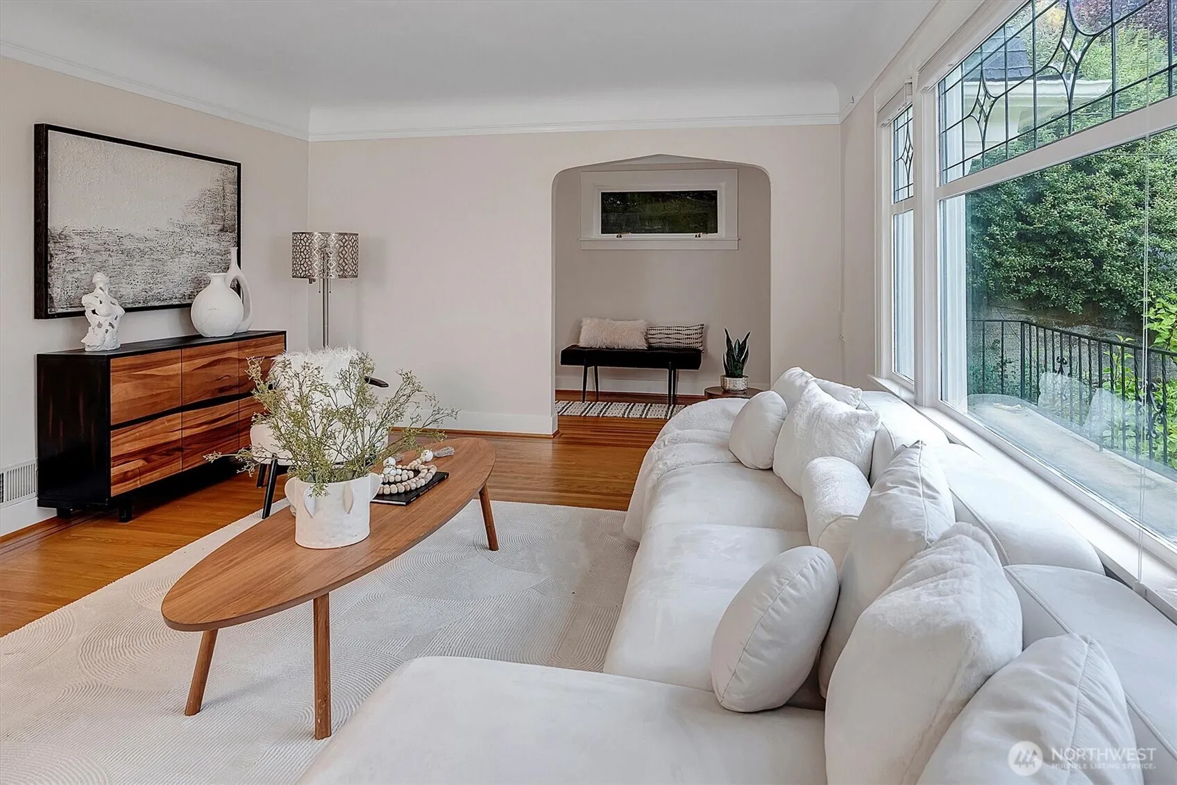 Property photo for 1111 4th Avenue N, Seattle photo 5