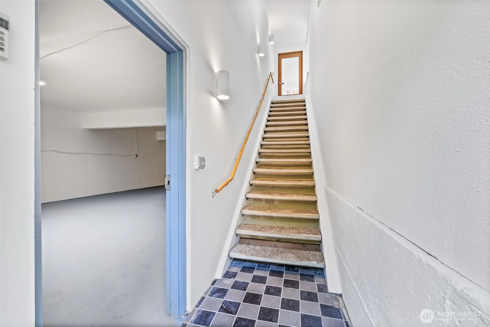 Property photo for 2615 Ne 113th Street, Seattle photo 5