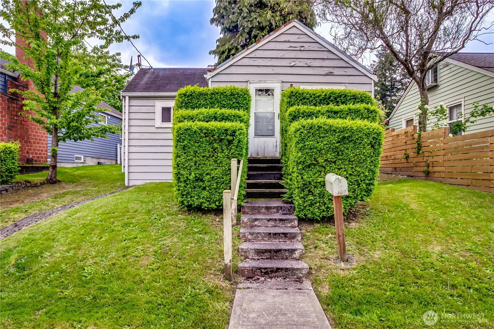 Property photo for 9817 35th Avenue Sw, Seattle
