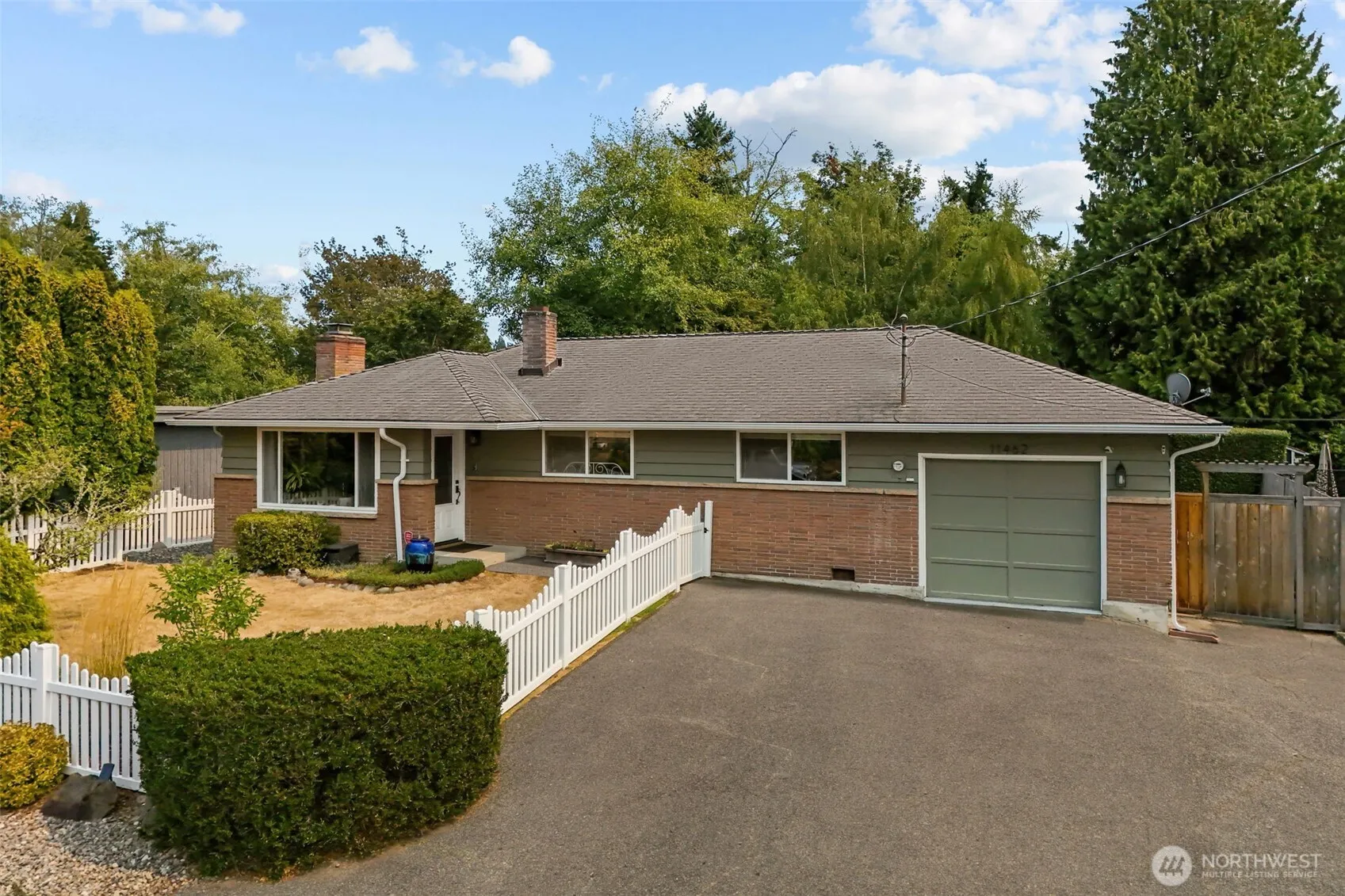 Property photo for 11462 35th Avenue Sw, Seattle
