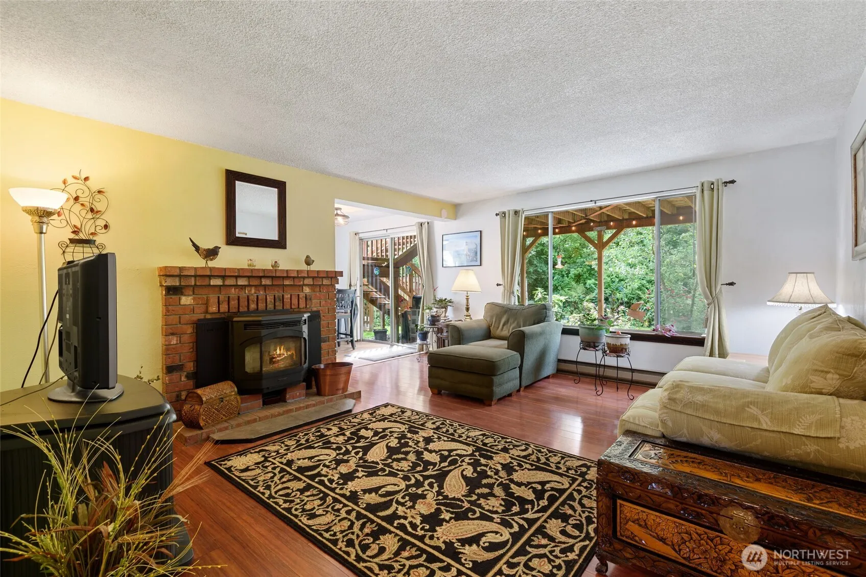 Property photo for 10120 19th Place W, Everett photo 5