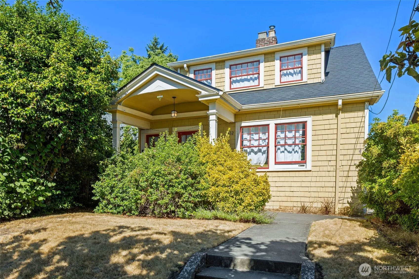 Property photo for 5432 Kirkwood Place N, Seattle photo 2