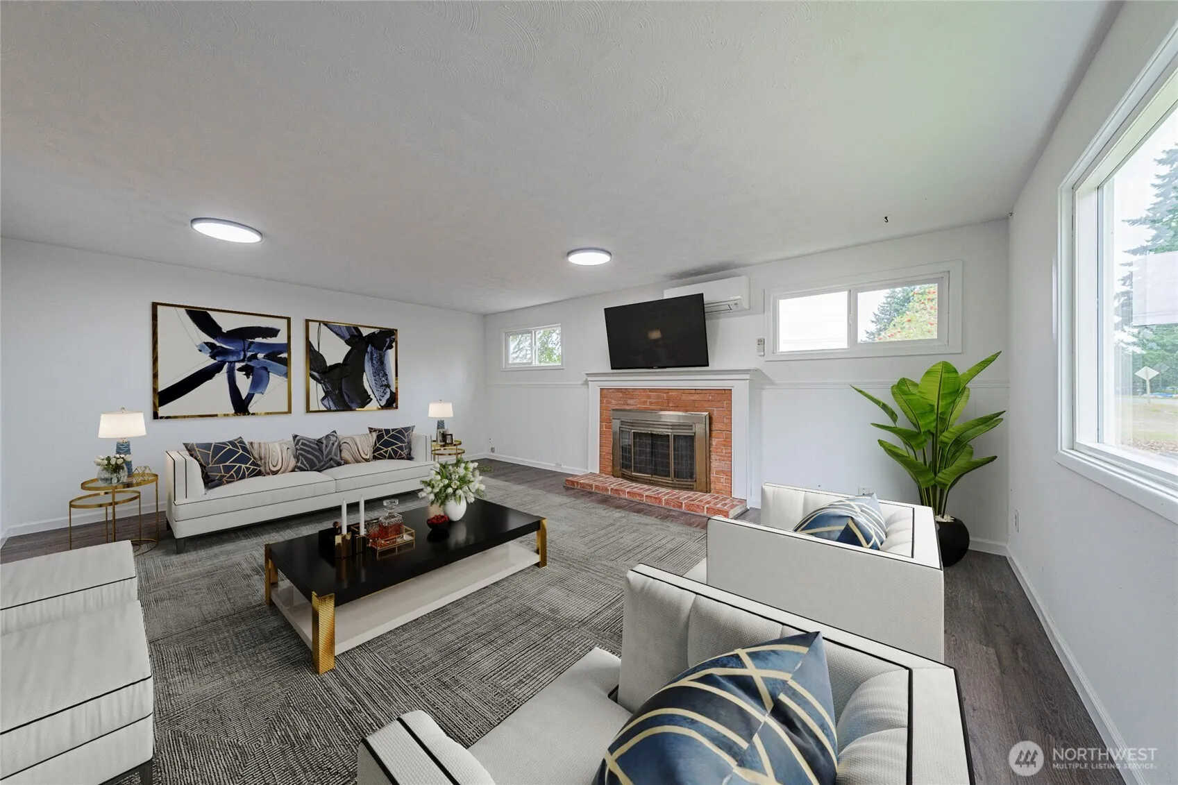 Property photo for 10612 25th Avenue E, Tacoma photo 2