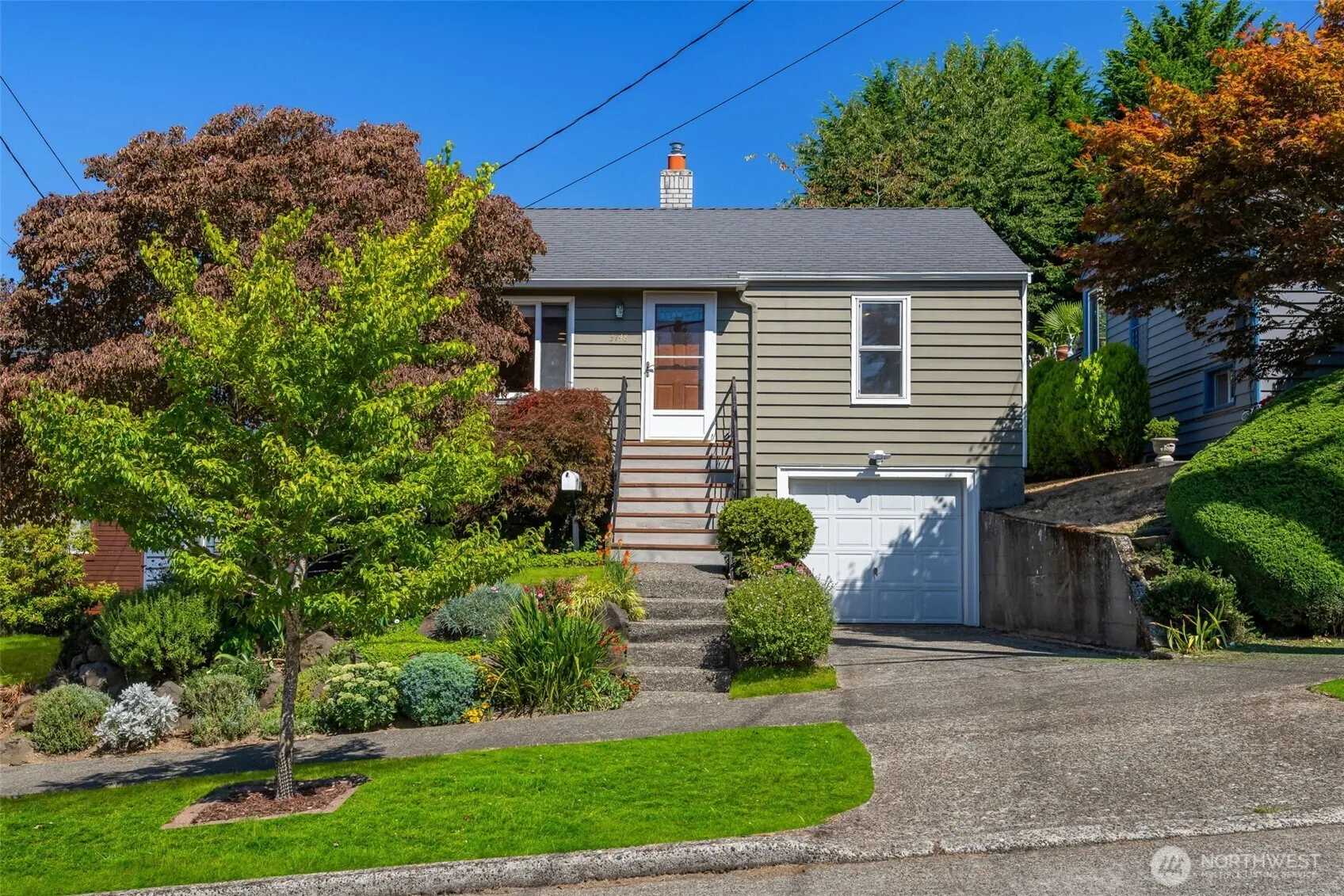 Property photo for 3748 Sw Austin Street, Seattle
