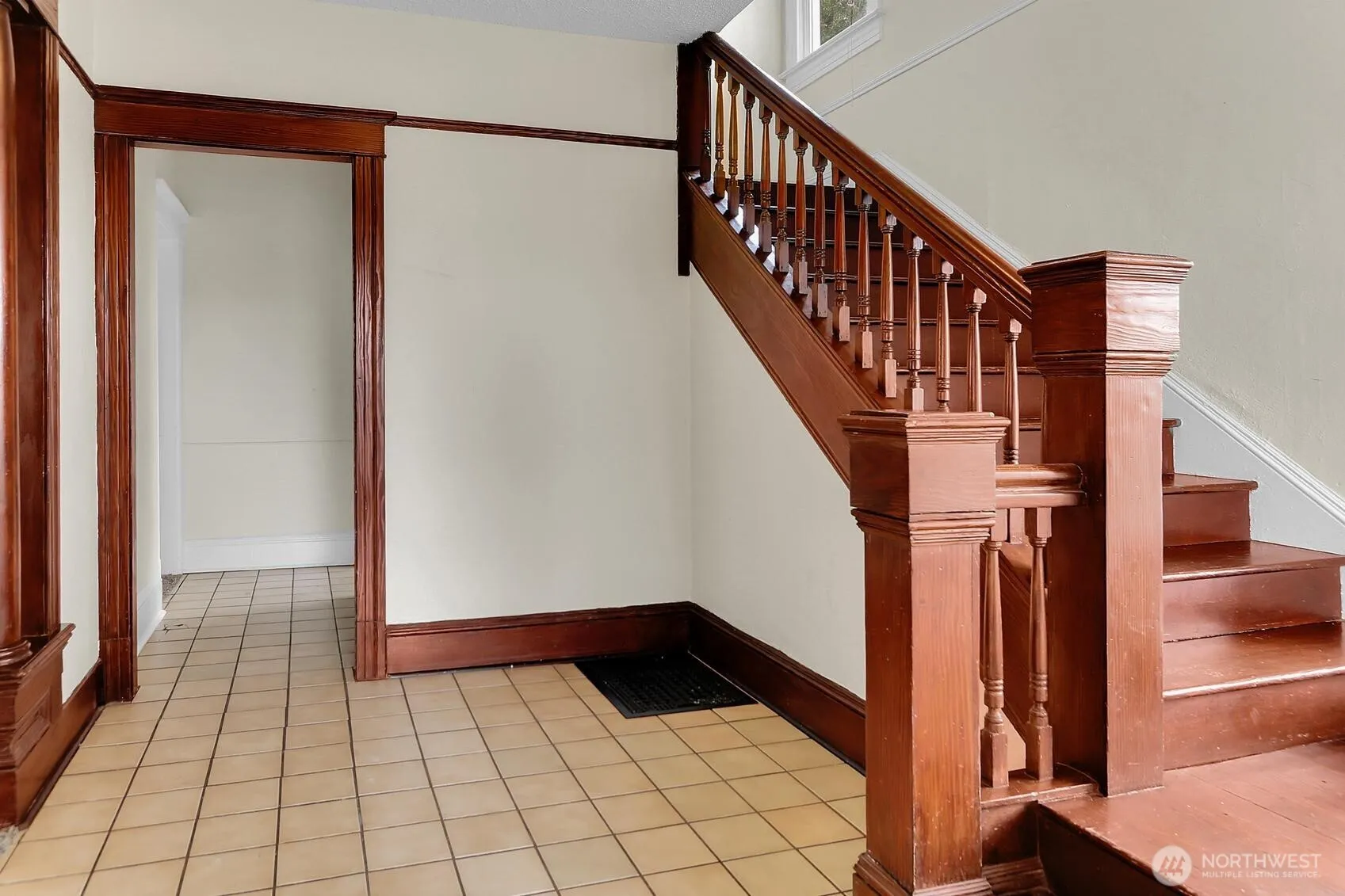 Property photo for 1814 E Cherry Street, Seattle photo 2