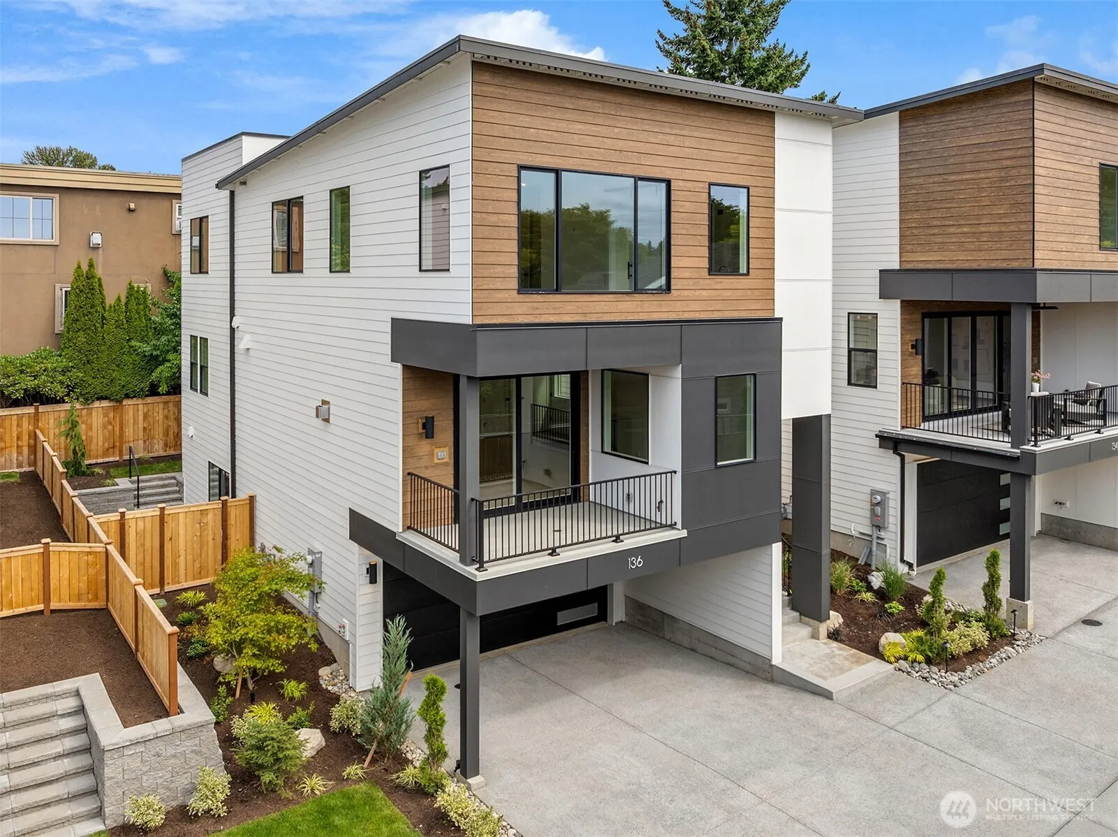 Property photo for 136 8th Court, Kirkland