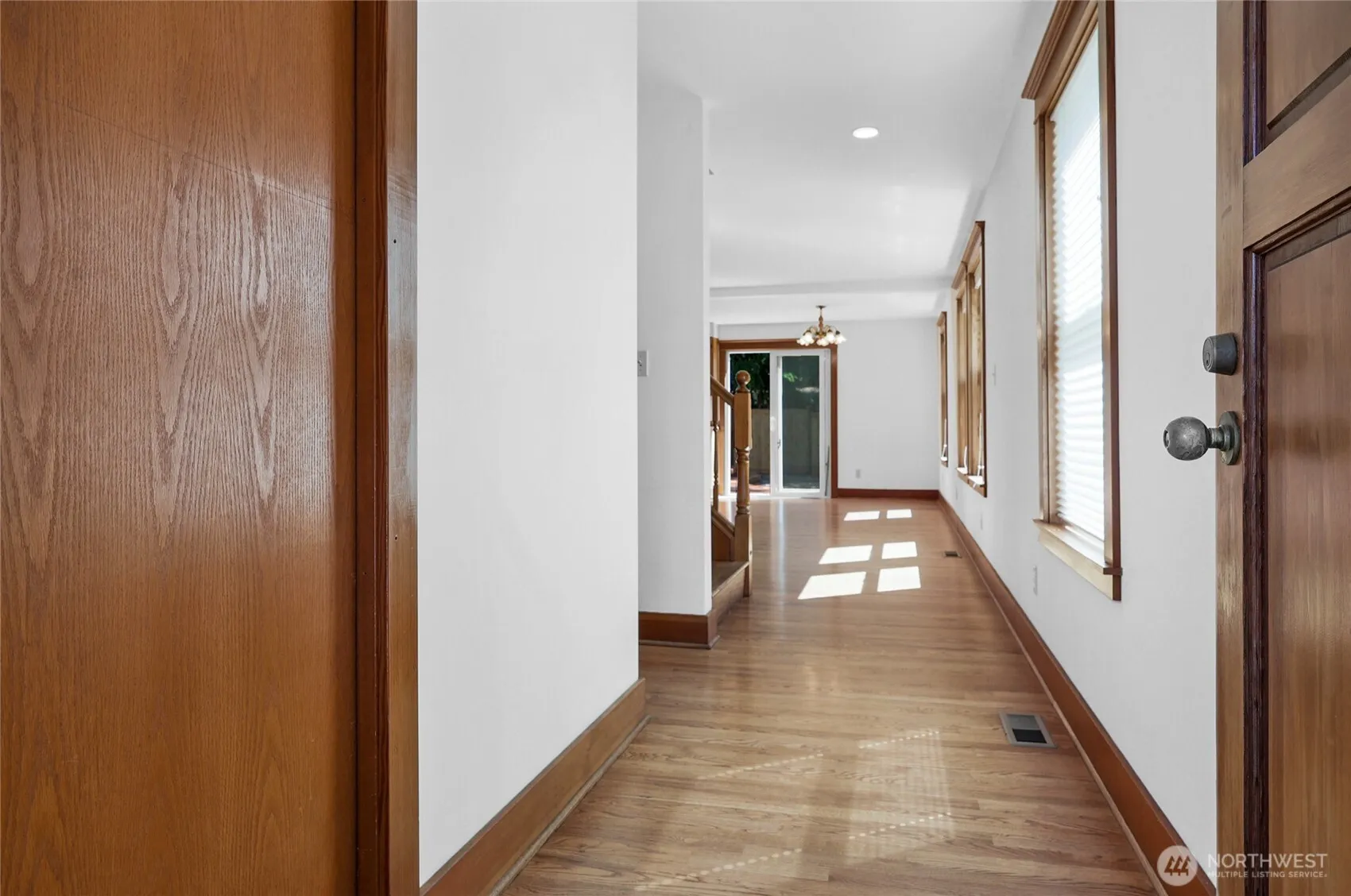 Property photo for 5122 26th Avenue Ne, Seattle photo 5