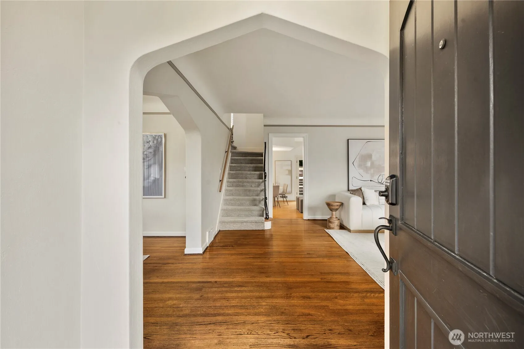 Property photo for 6022 Vassar Avenue Ne, Seattle photo 3