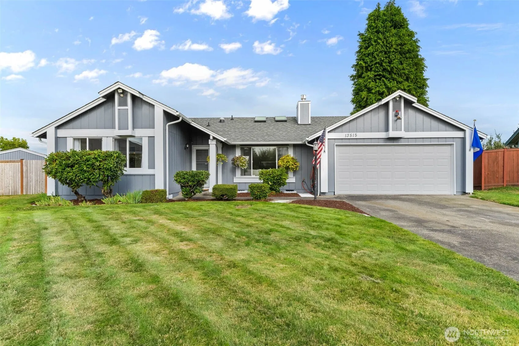 Property photo for 13515 11th Avenue S, Tacoma