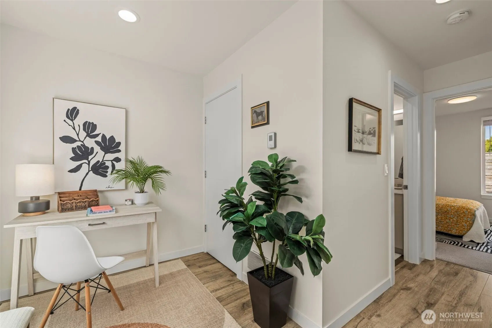 Property photo for 3924 Sw Dawson Street, Seattle photo 4