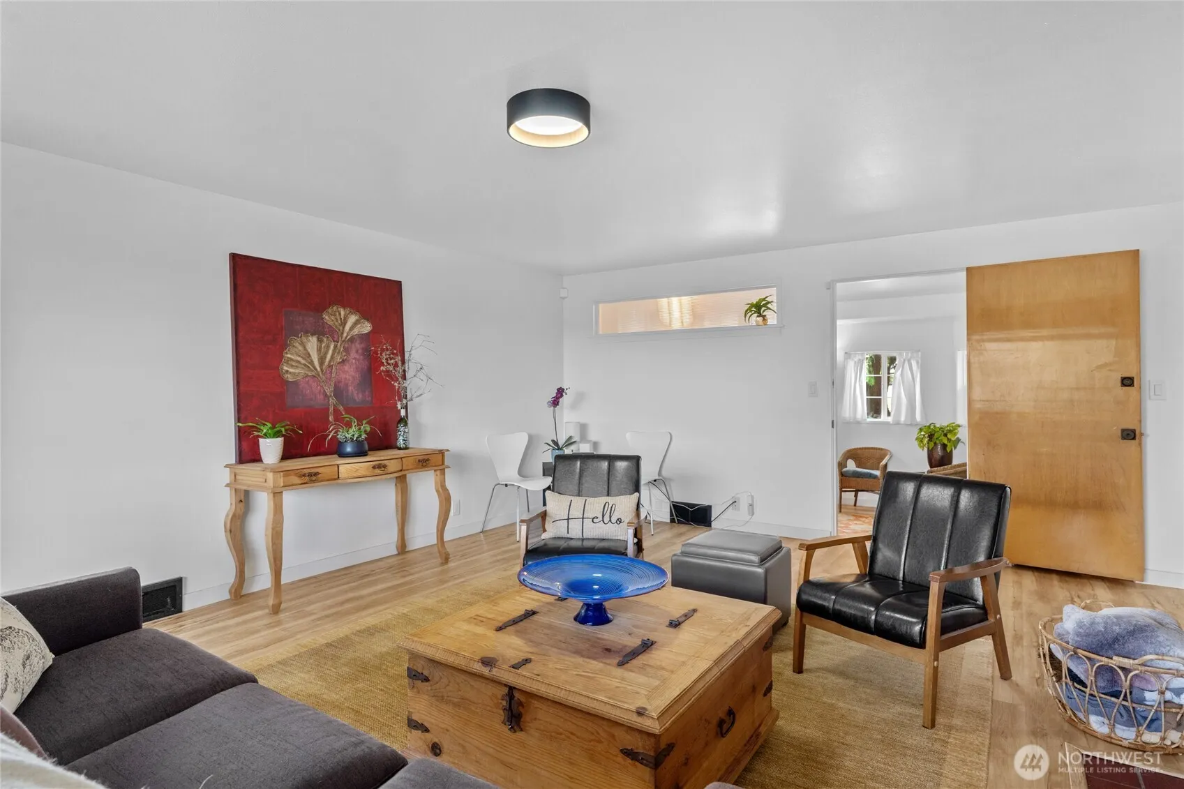 Property photo for 13709 32nd Avenue S, Seattle photo 5