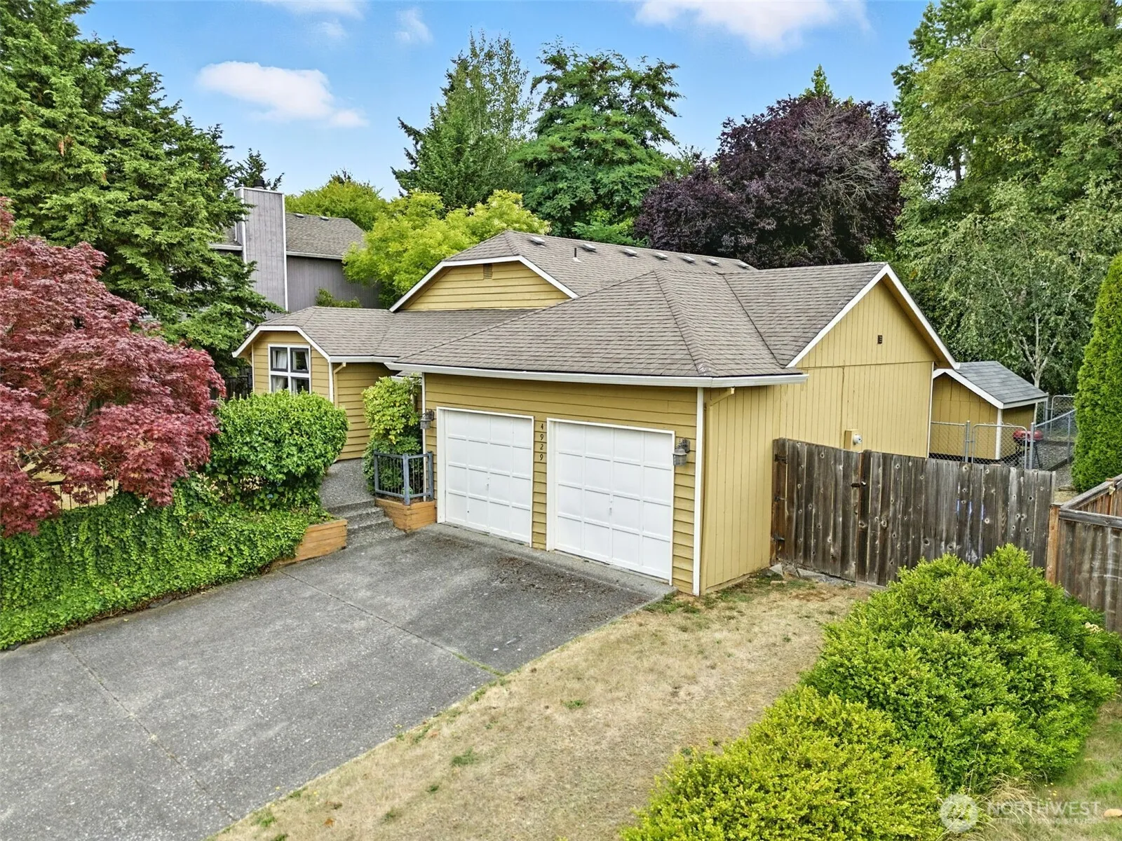 Property photo for 4929 Enetai Avenue Ne, Tacoma photo 4