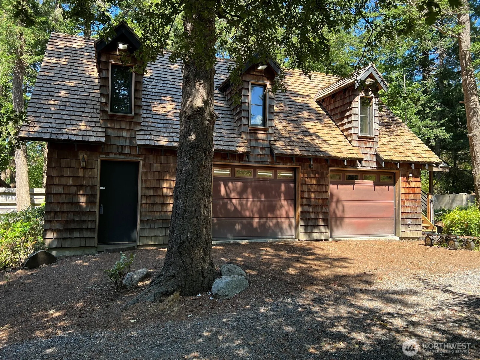Property photo for 90 Montgomery Lane, Orcas Island photo 4
