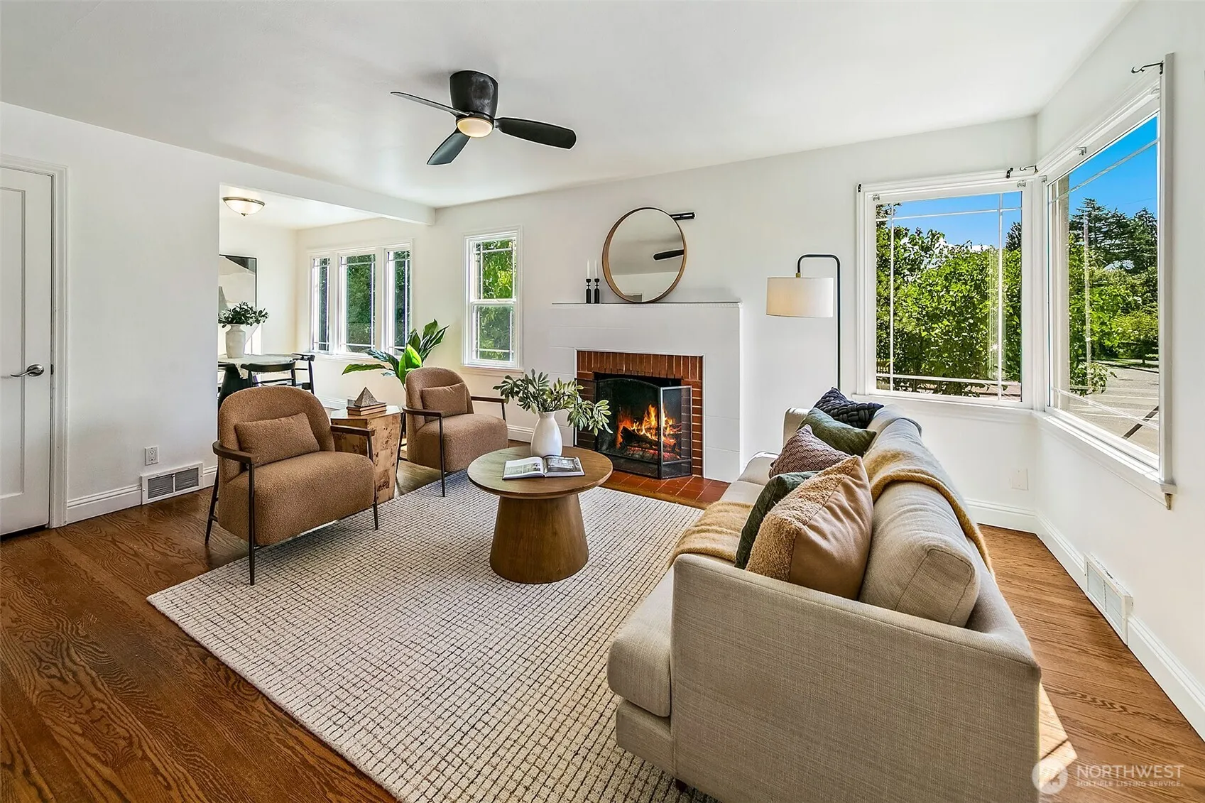Property photo for 8100 Stone Avenue N, Seattle photo 4