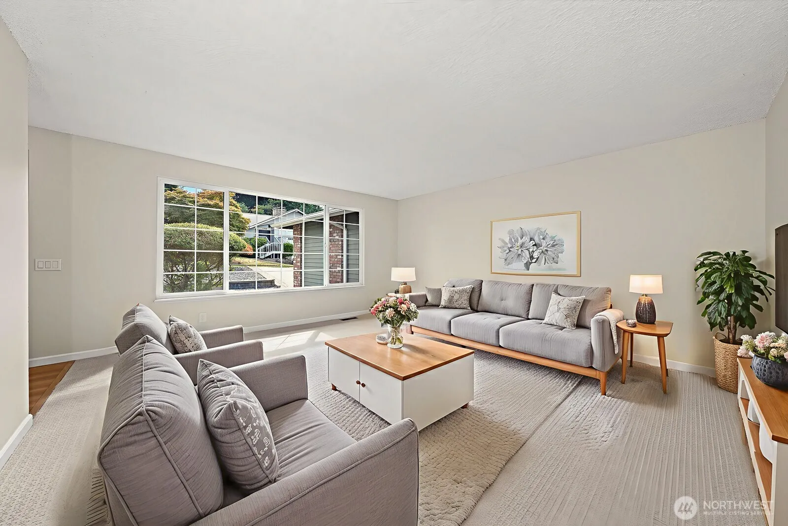Property photo for 1731 Jones Drive Se, Renton photo 3