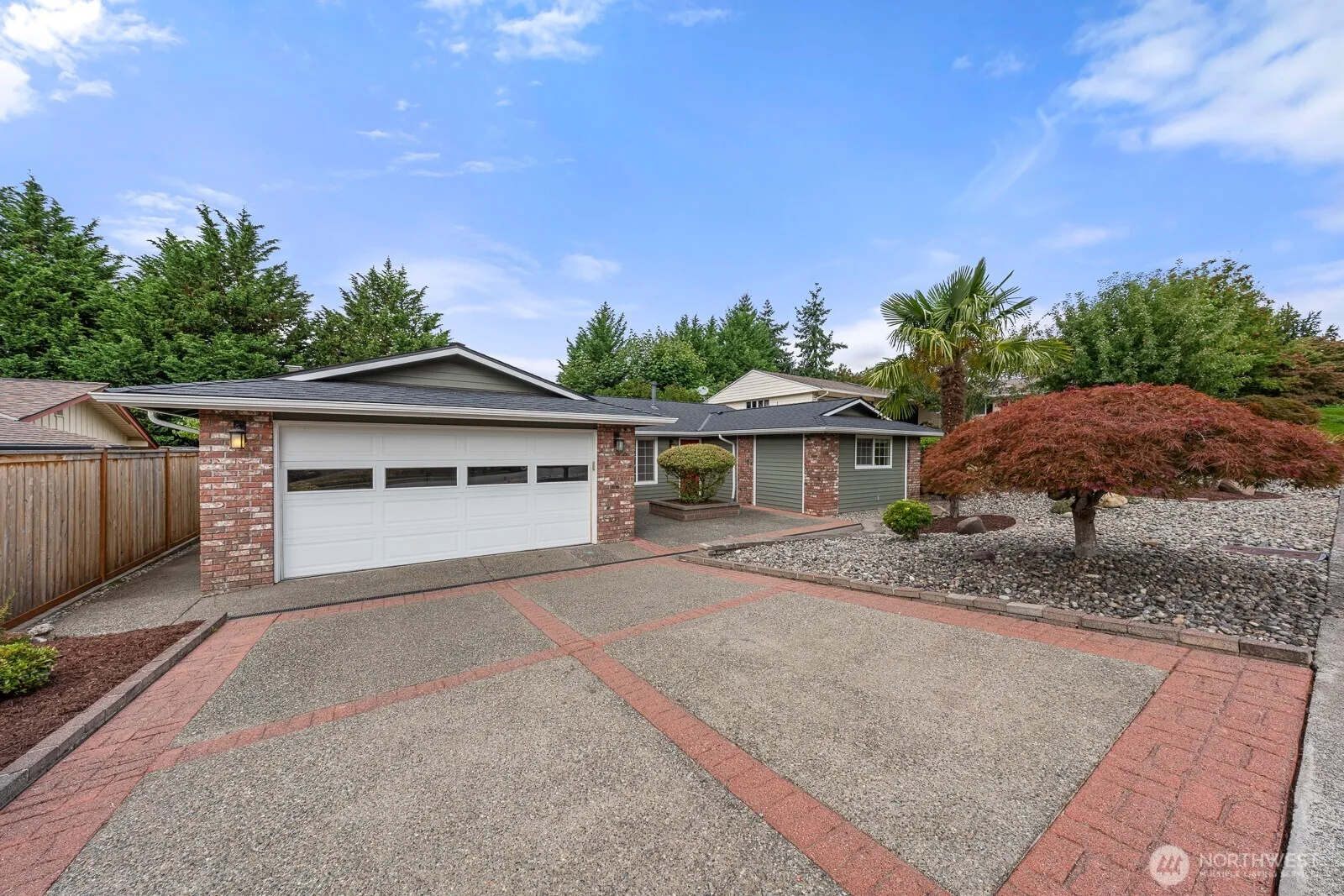 Property photo for 1731 Jones Drive Se, Renton