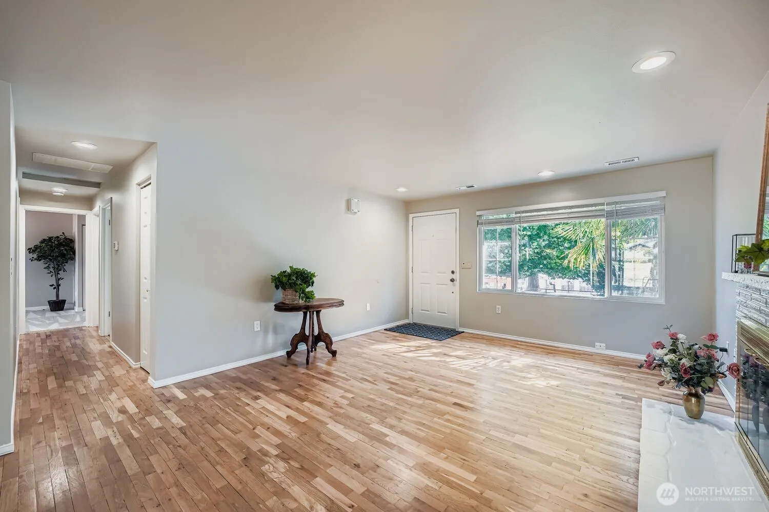 Property photo for 22408 Meridian Avenue S, Bothell photo 4