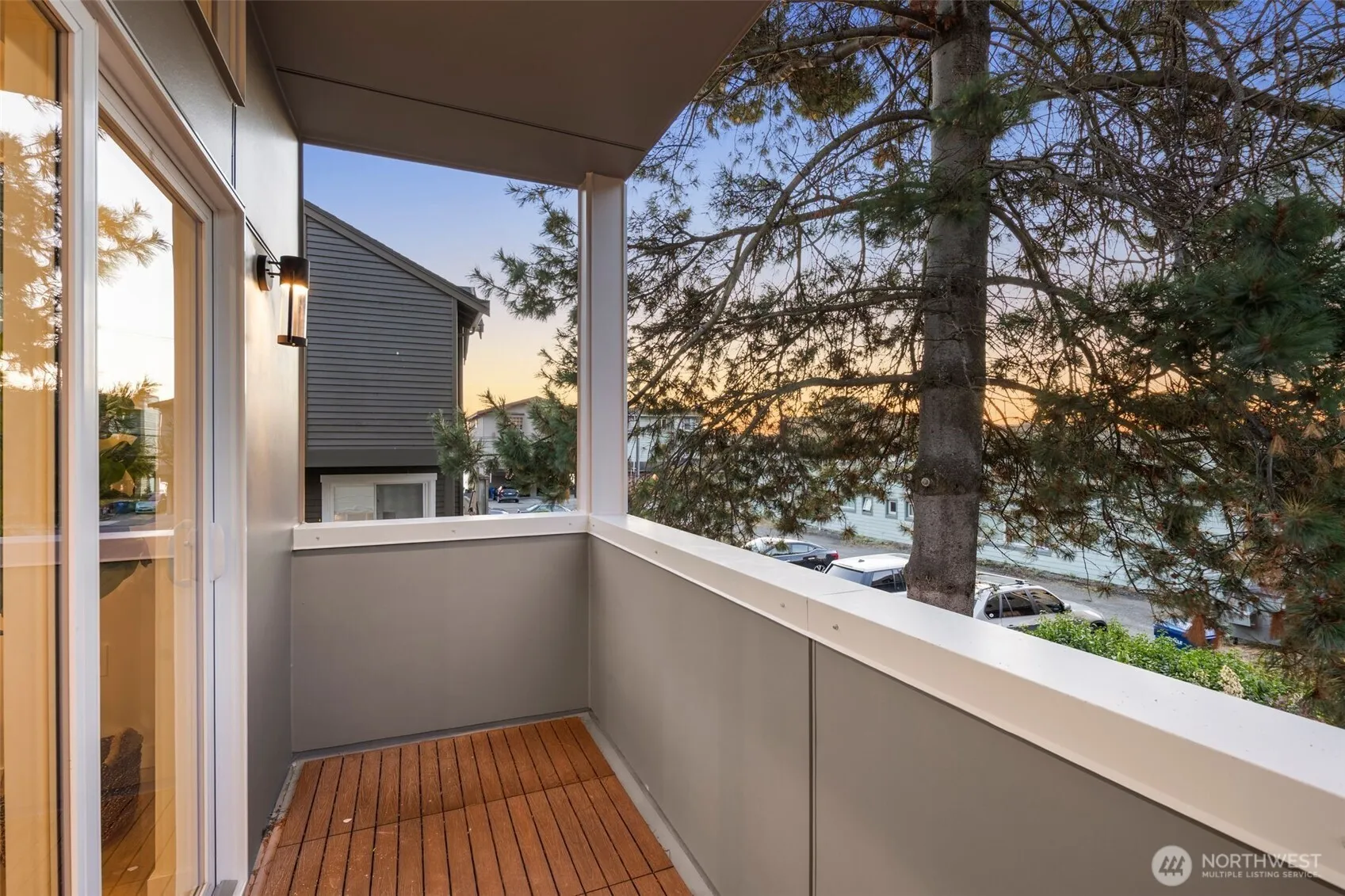 Property photo for 4121 A Chilberg Avenue Sw, Seattle photo 5