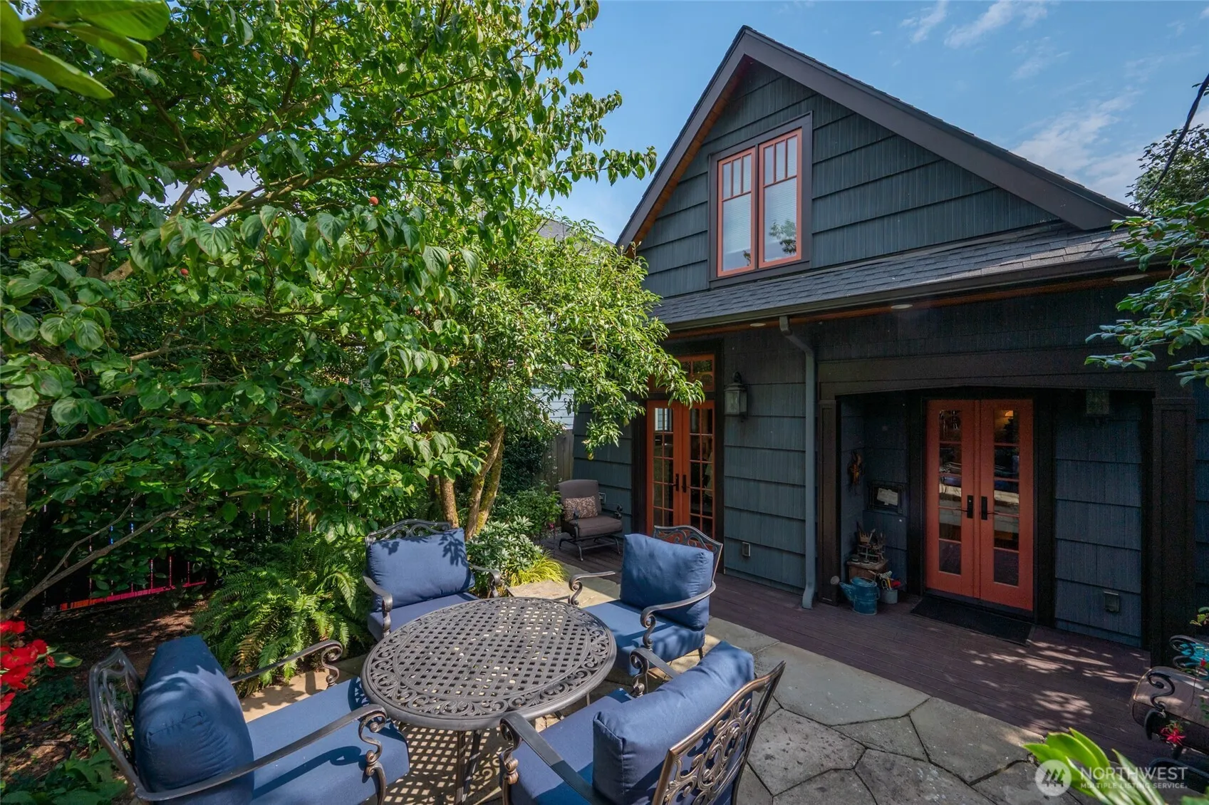 Property photo for 1937 6th Avenue W, Seattle