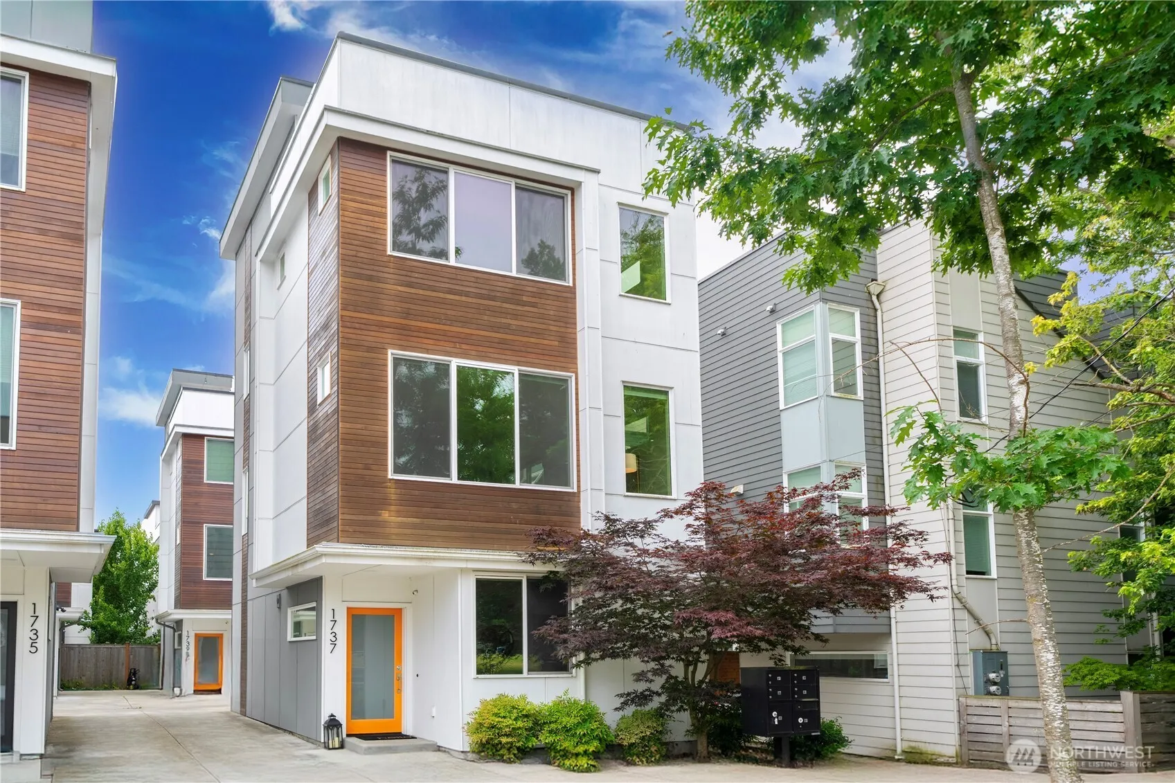1737 Nw 63rd Street, Seattle, Washington 98107