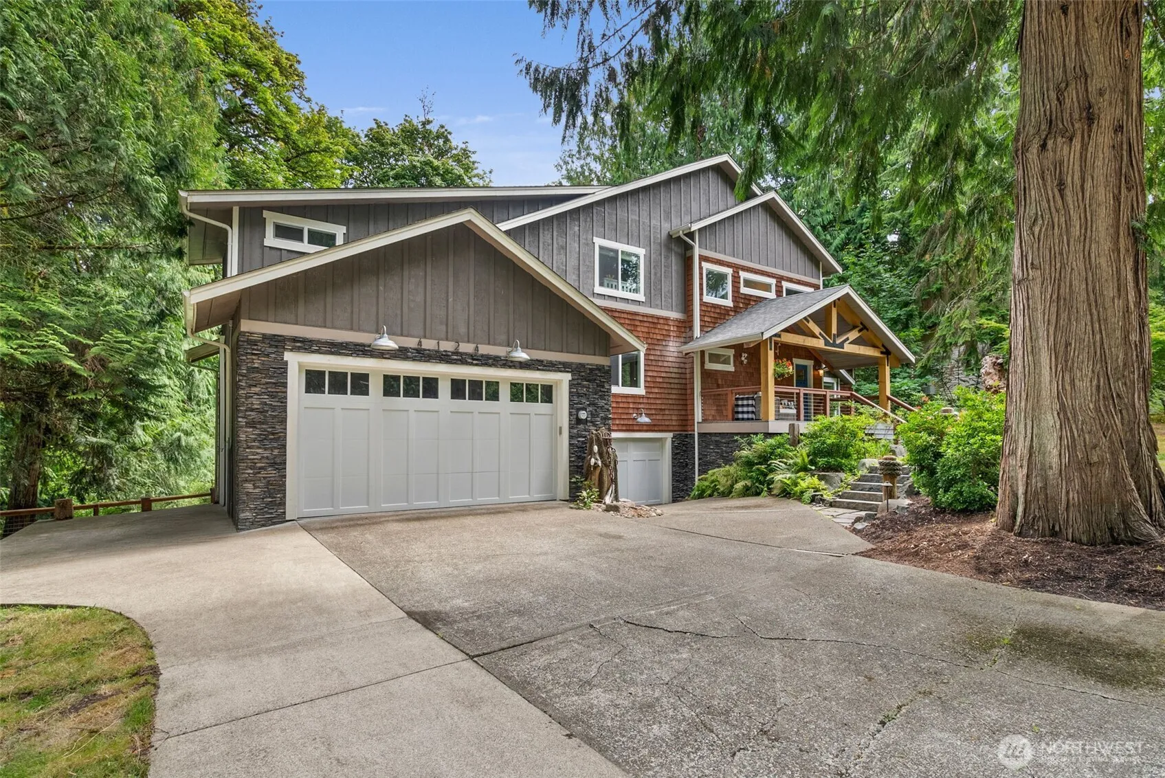 Property photo for 4124 Green Cove Street Nw, Olympia photo 2