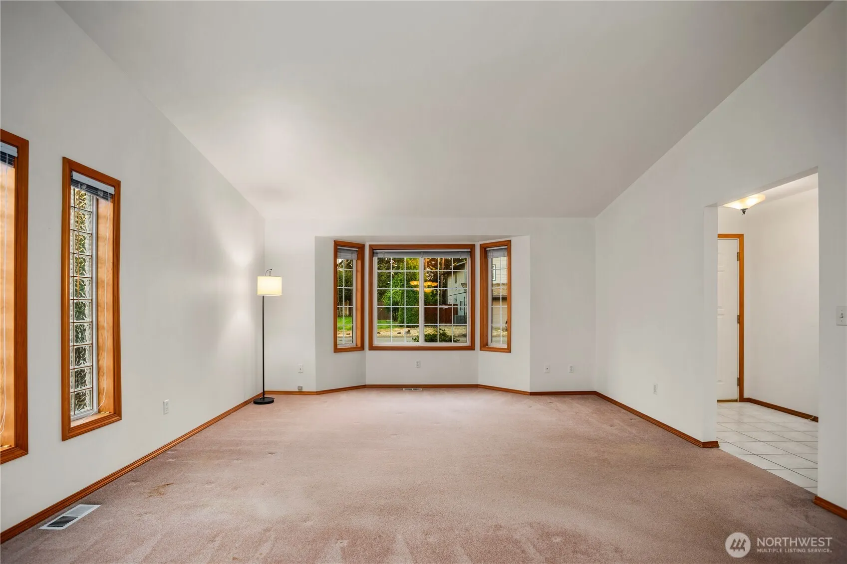 Property photo for 1915 135th Street Ct E, Tacoma photo 5