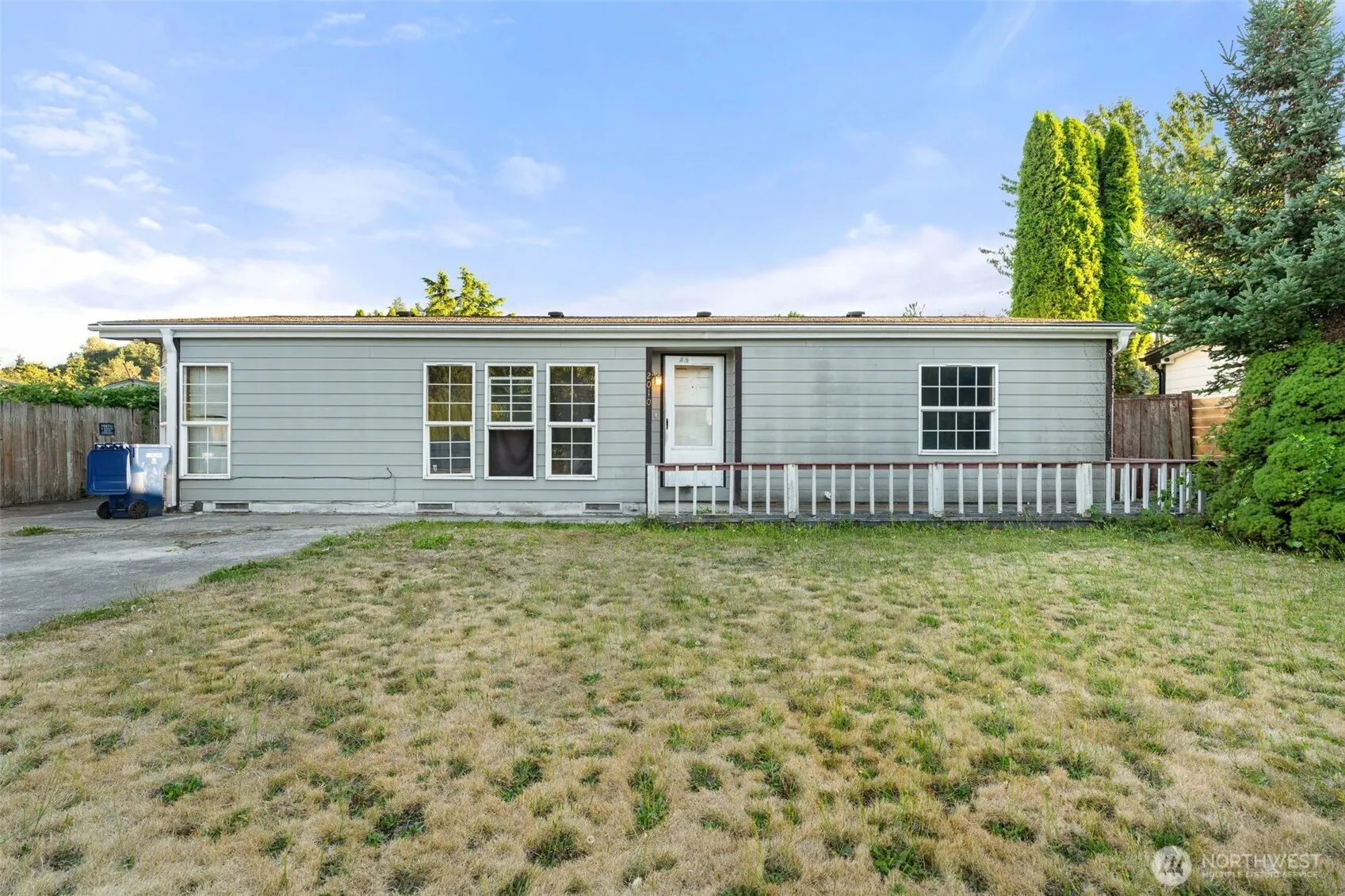 Property photo for 2010 4th Street Se, Auburn