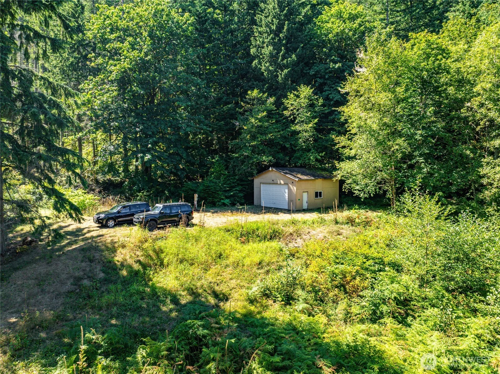 Property photo for 17528 425th Avenue Se, North Bend photo 2